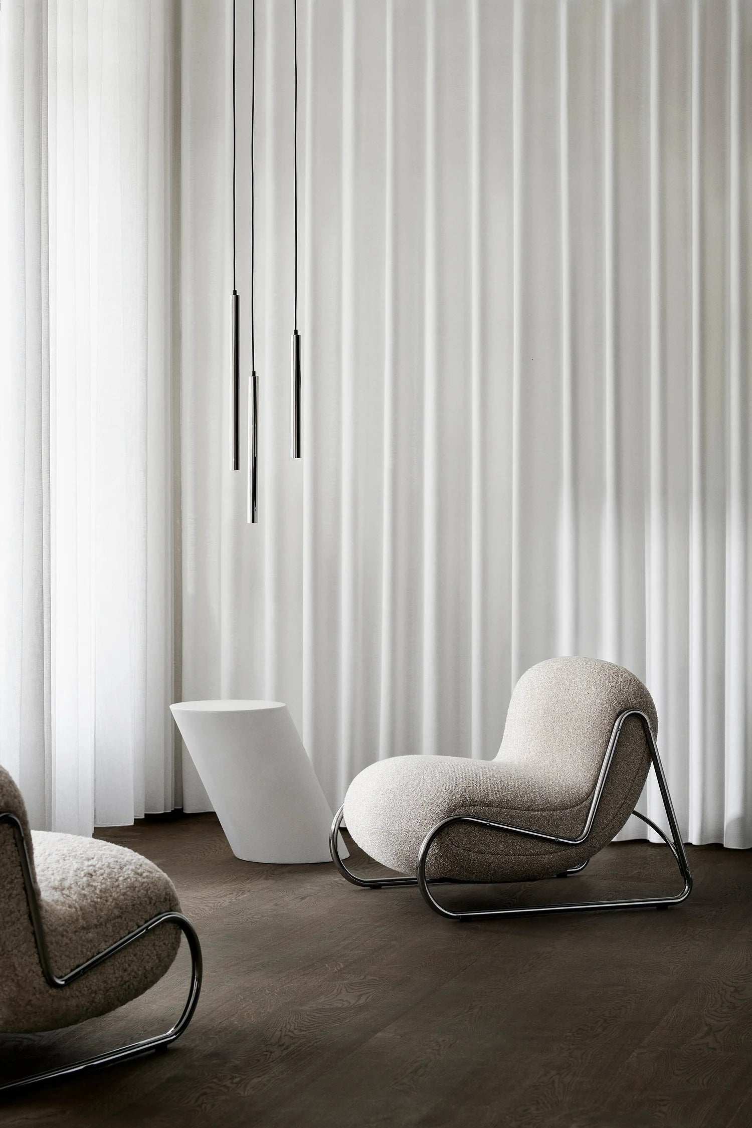 Graphite tilt side table