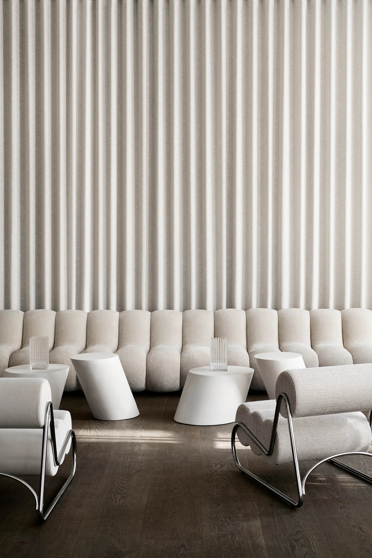 Graphite tilt side table