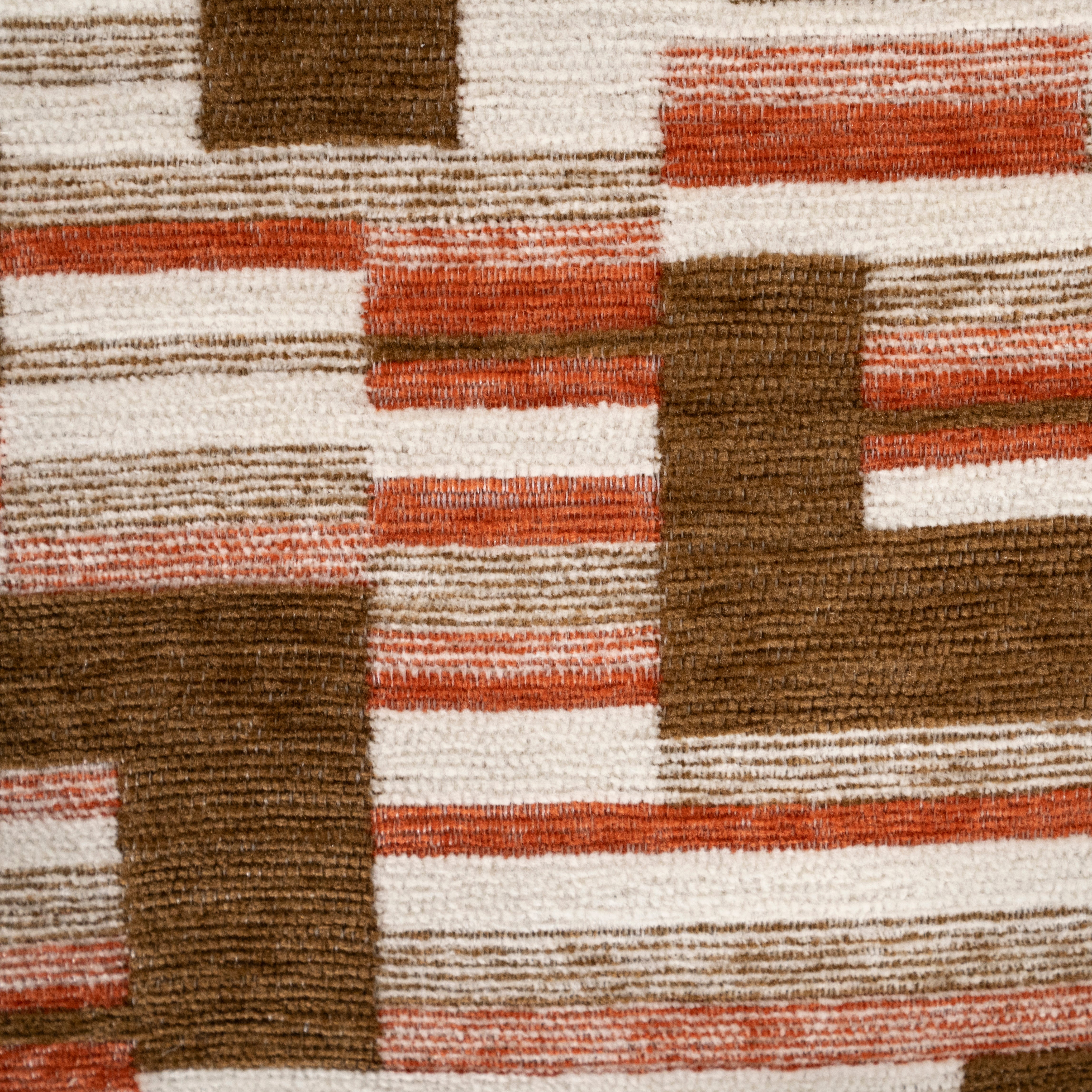 Fotel RETROVA cremefarben mit Braun