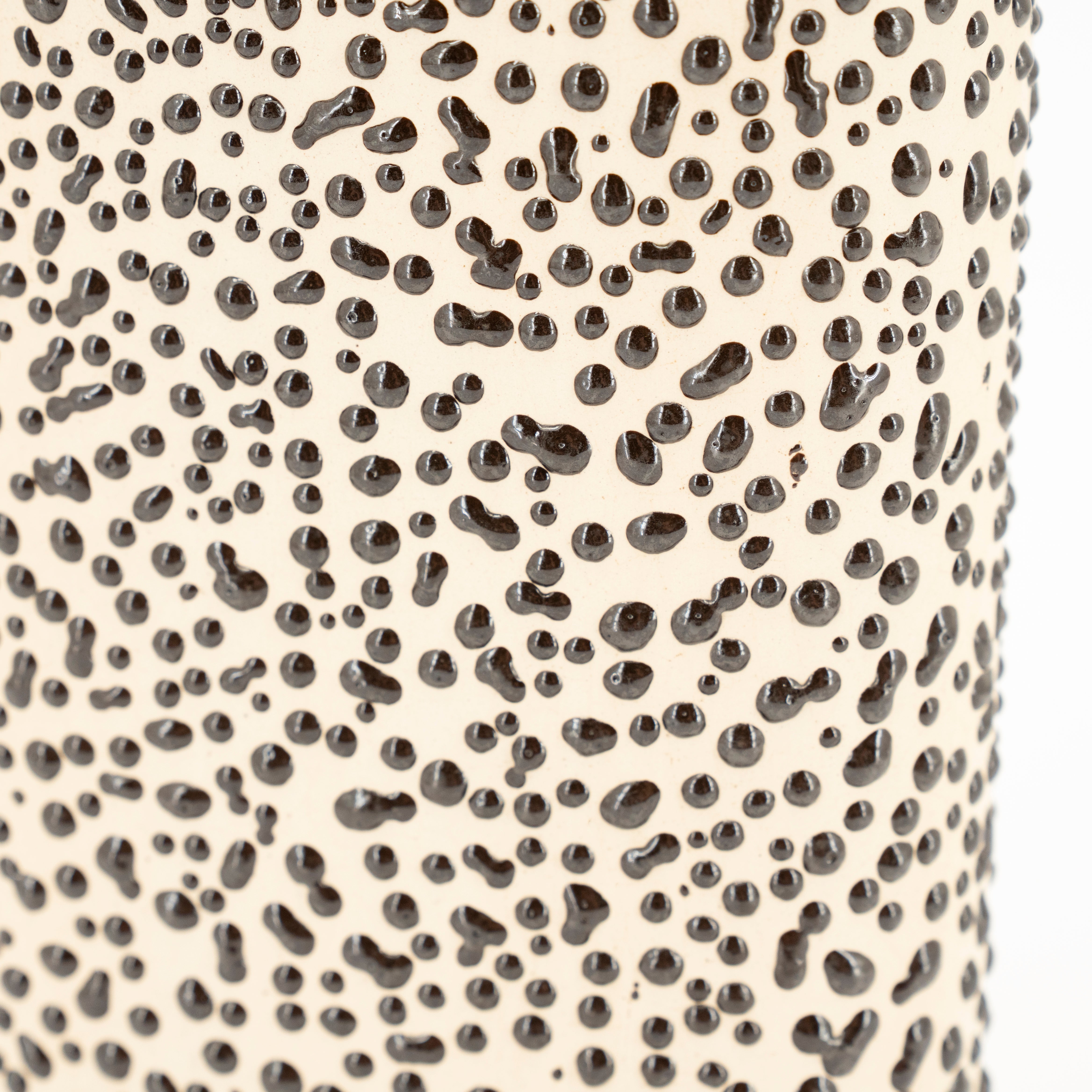 Vaas DOTANGLE bruin keramiek