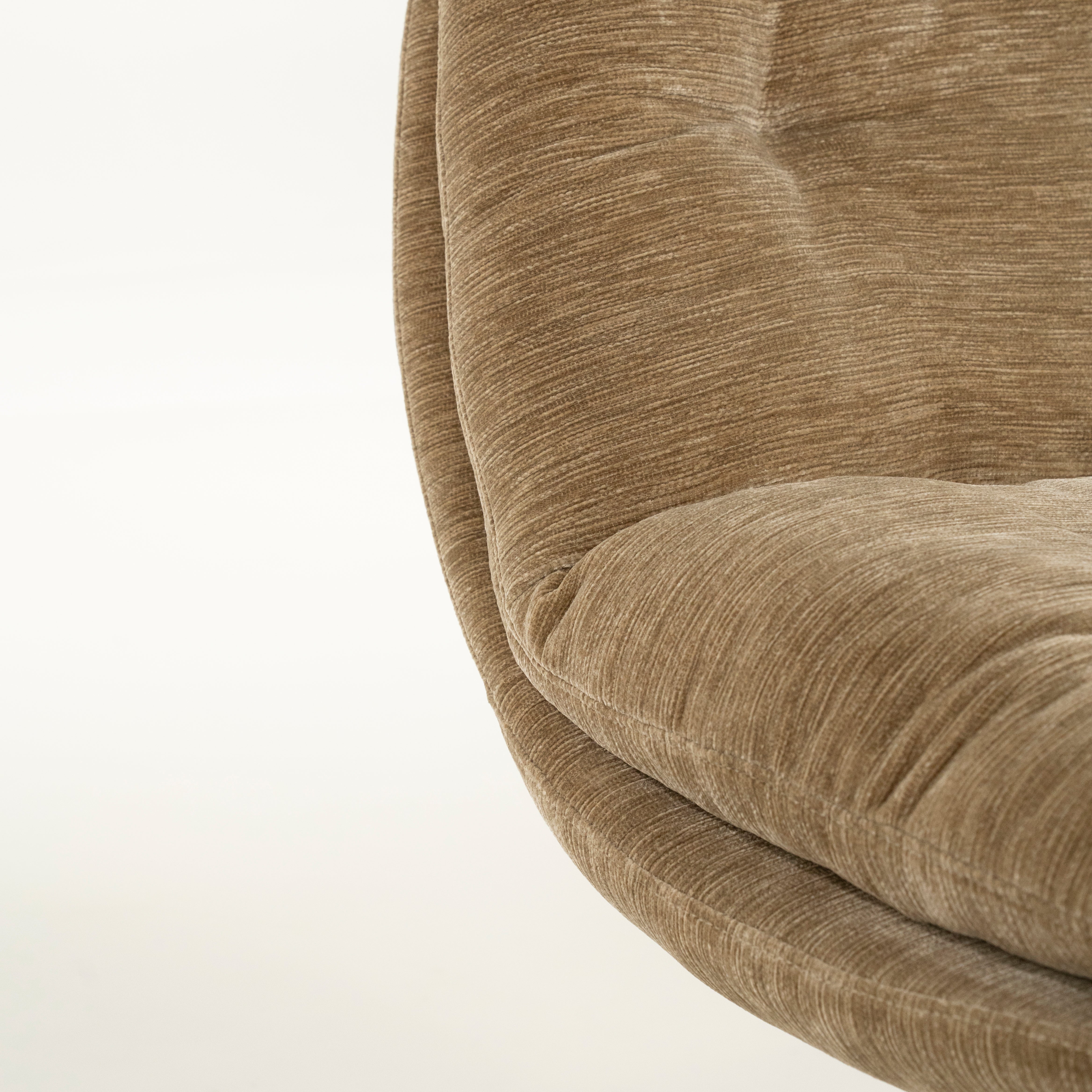 TROMBA beige swivel armchair