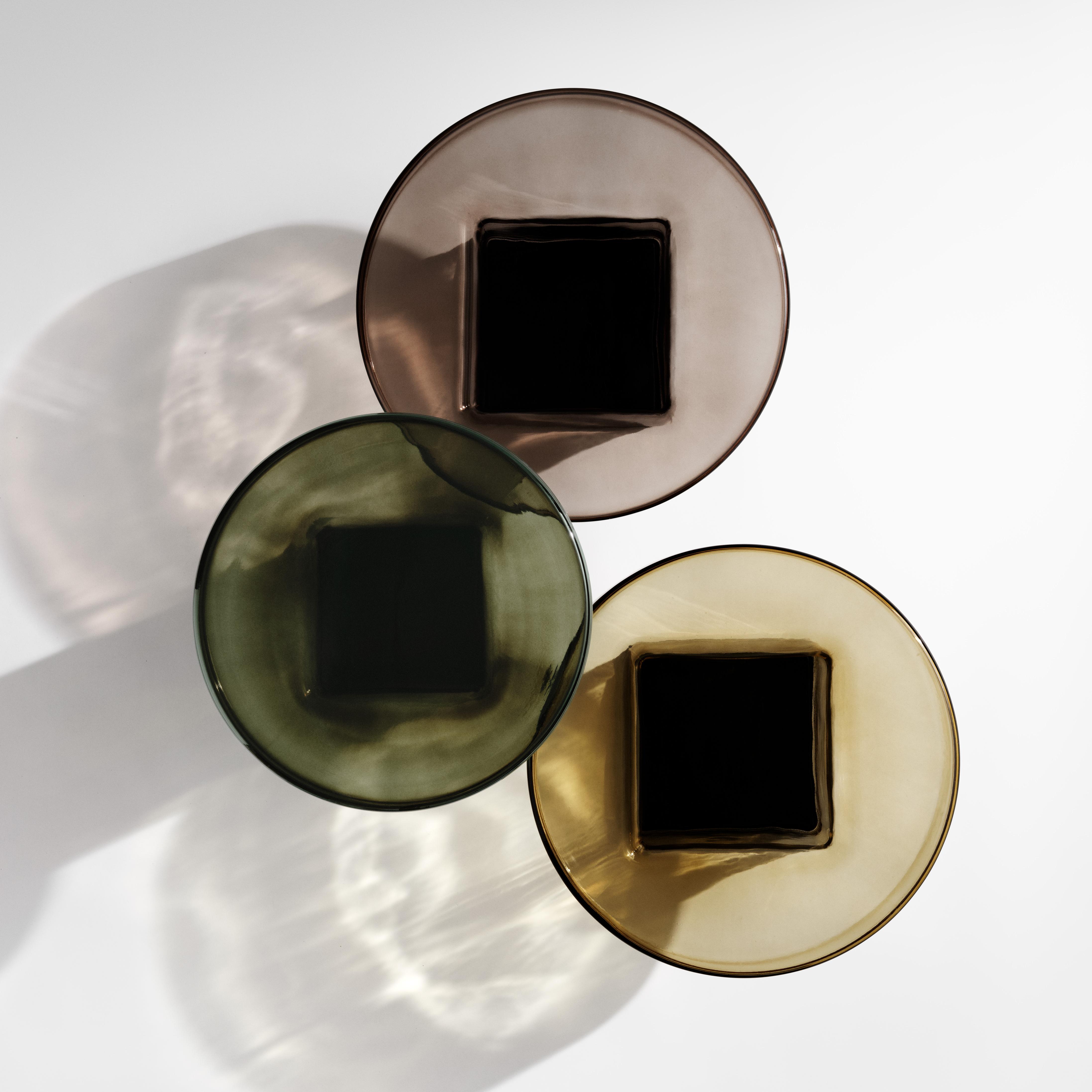 Bijzettafel NAKED amberkleurig glas