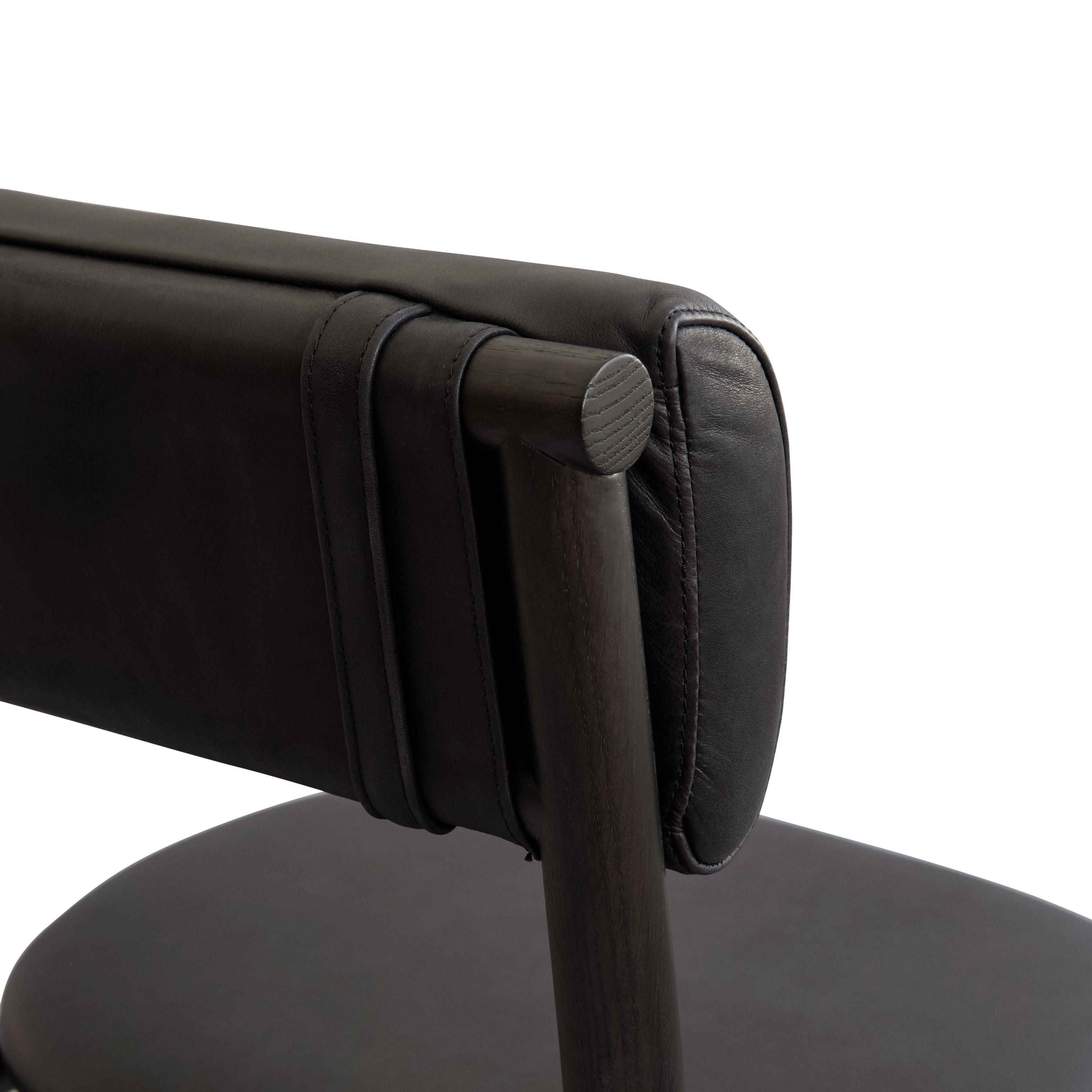 Stoel NAMA zwarte leer