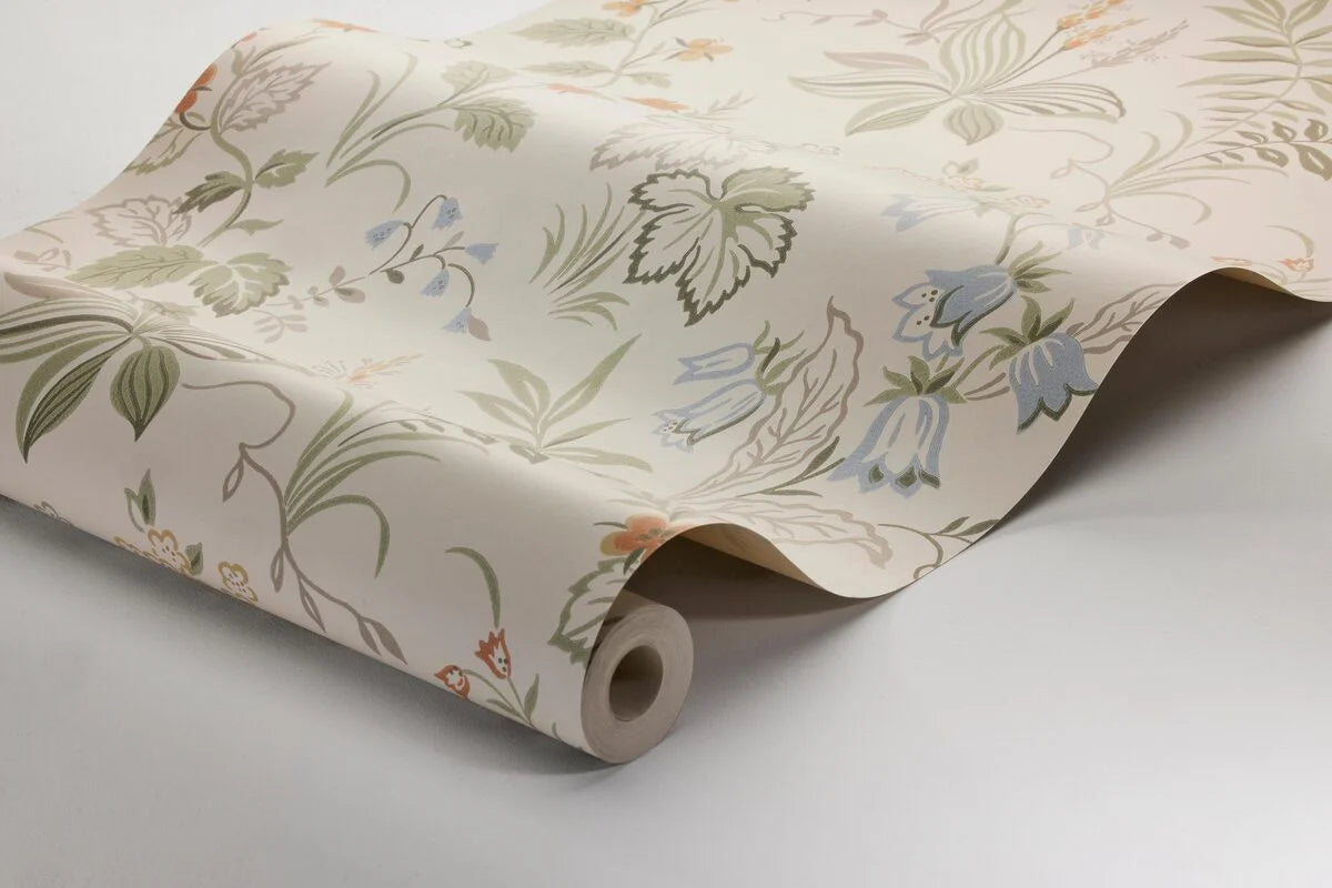 FOLKLORE Cream Wallpaper with Green Plant Motif