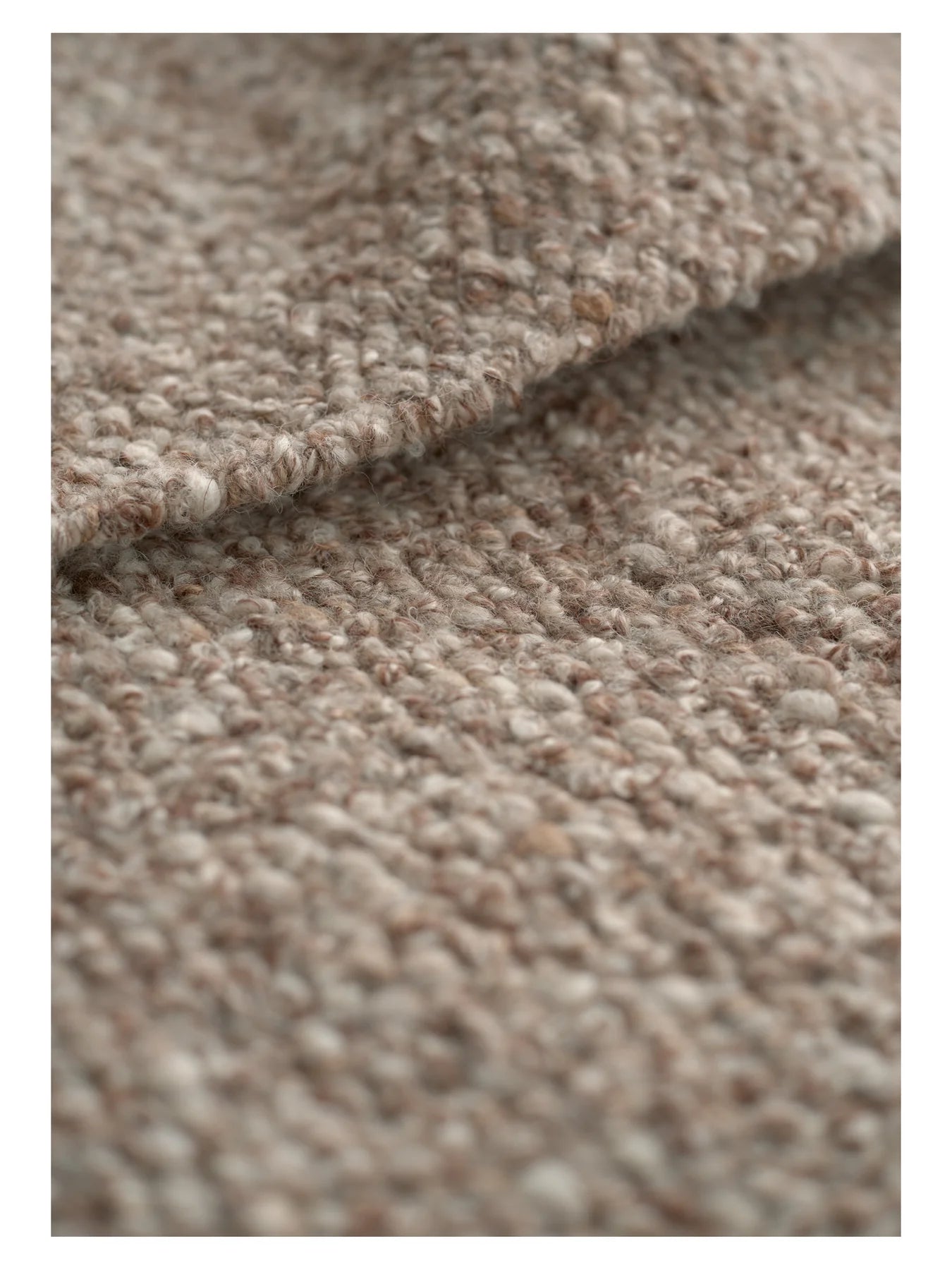 Vloerkleed VREEDZAME BALANS karamelkleurig