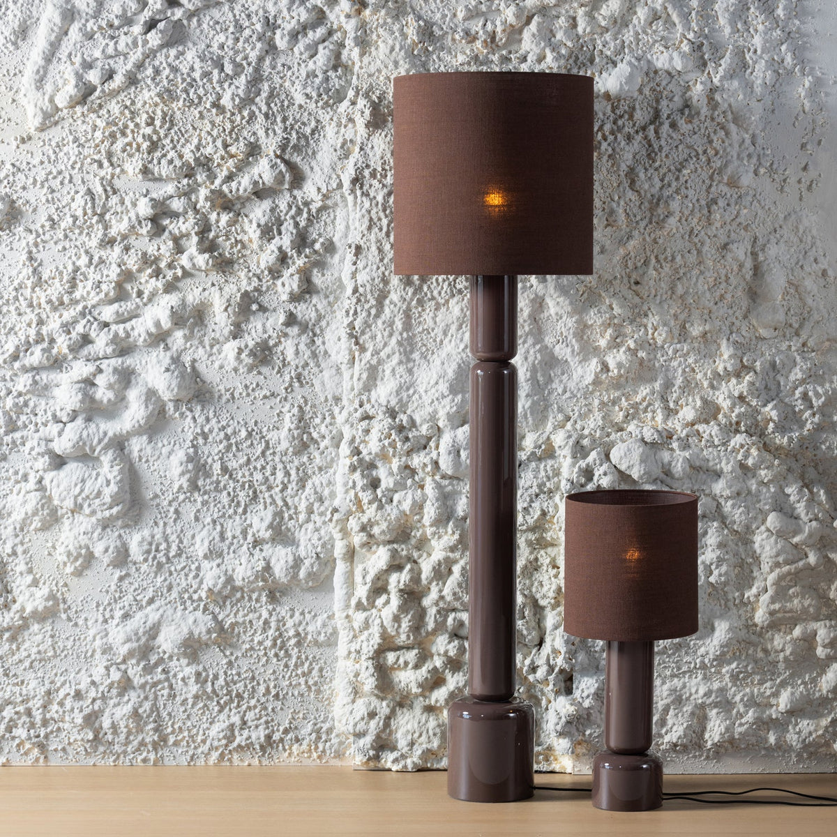 Lampa podłogowa ZIVIAN wysoka ciemnobrązowy – ujęcie 2