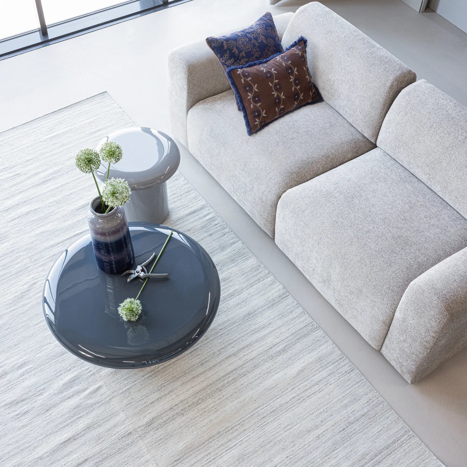 Sofa 2-zits UMINA beige chenille