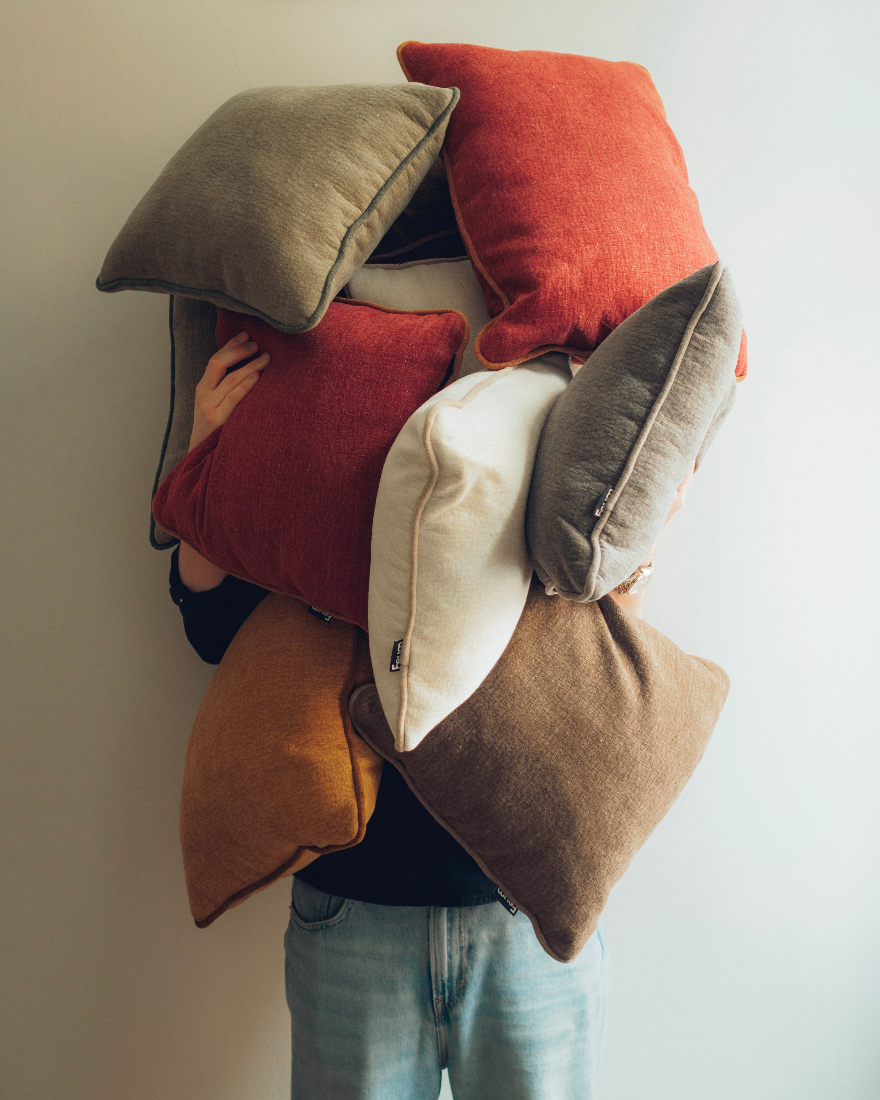 MIU Kissen in Grafit