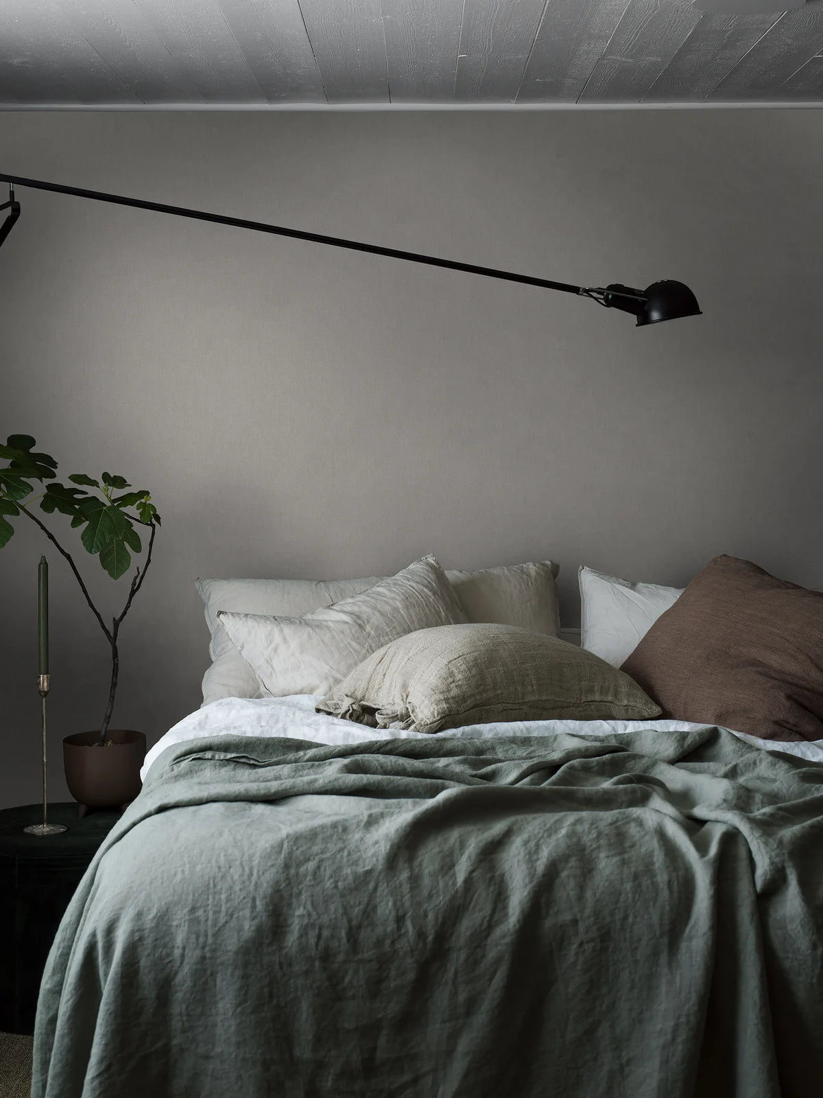 Structuurtapijt dat linnen imiteert LINEN - ASH GREY gedempt grijs