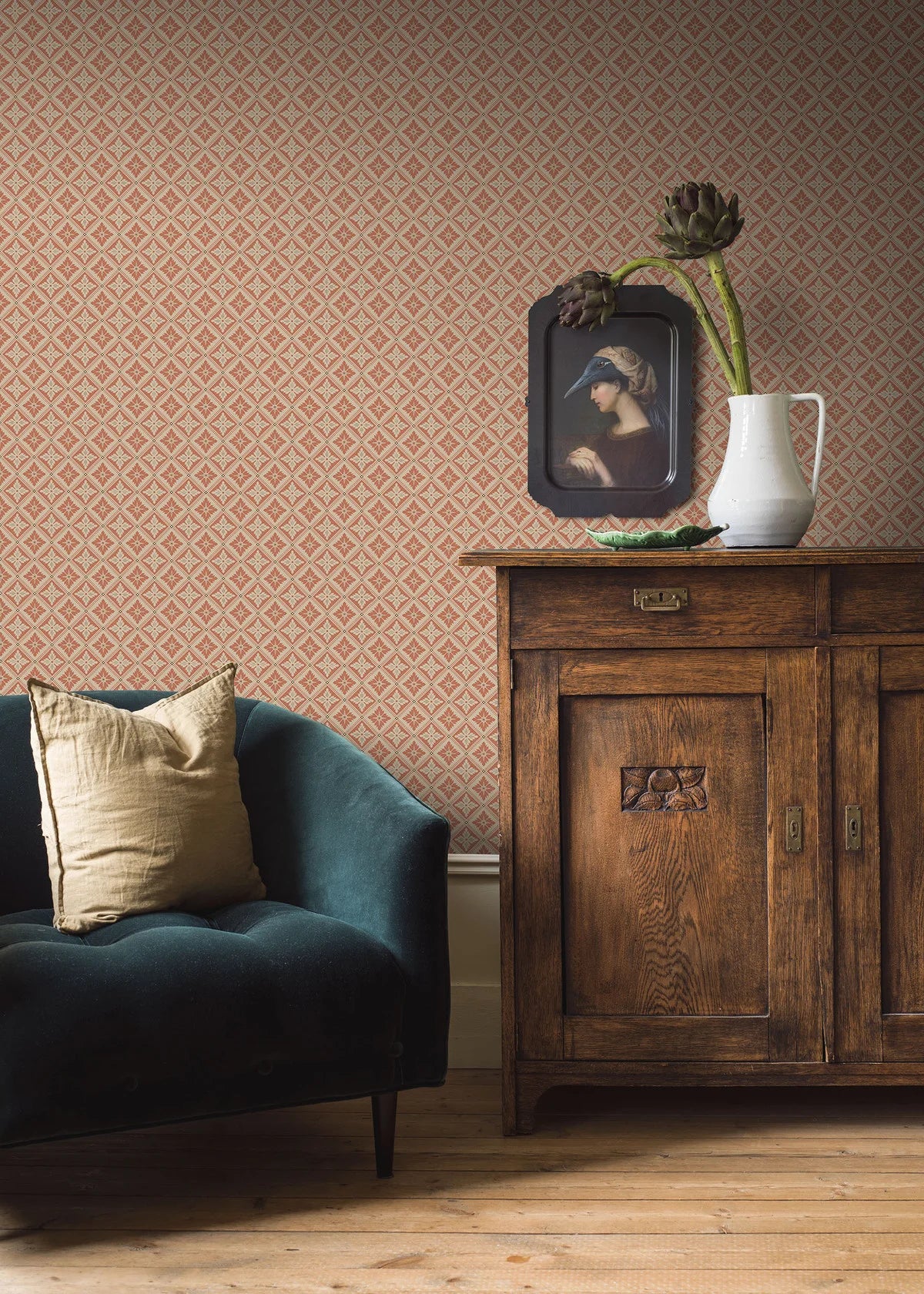 Vliesbehang met geometrisch patroon LOKA gebrand oranje met beige