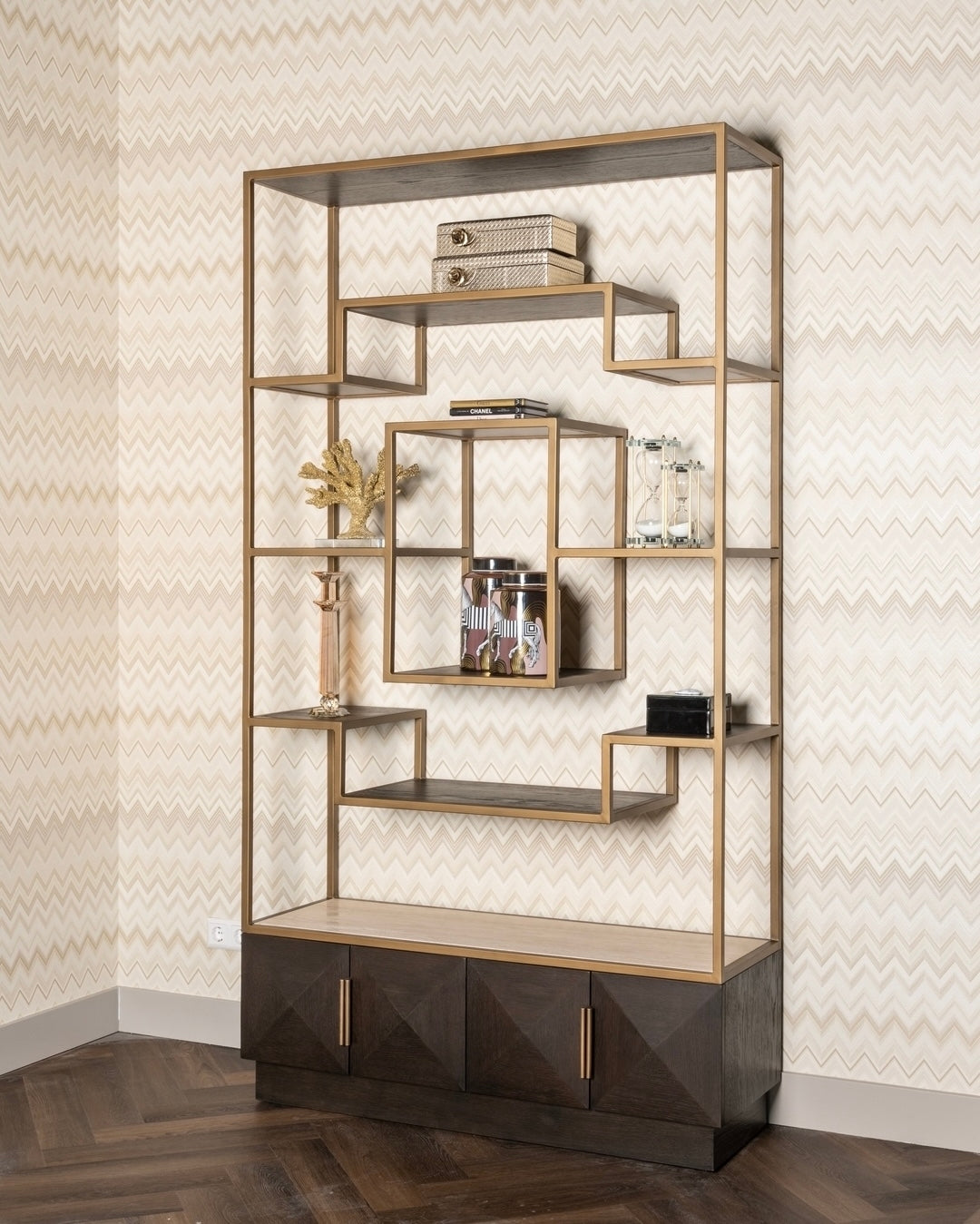 Witryna CLAREMONT bruin met beige steen