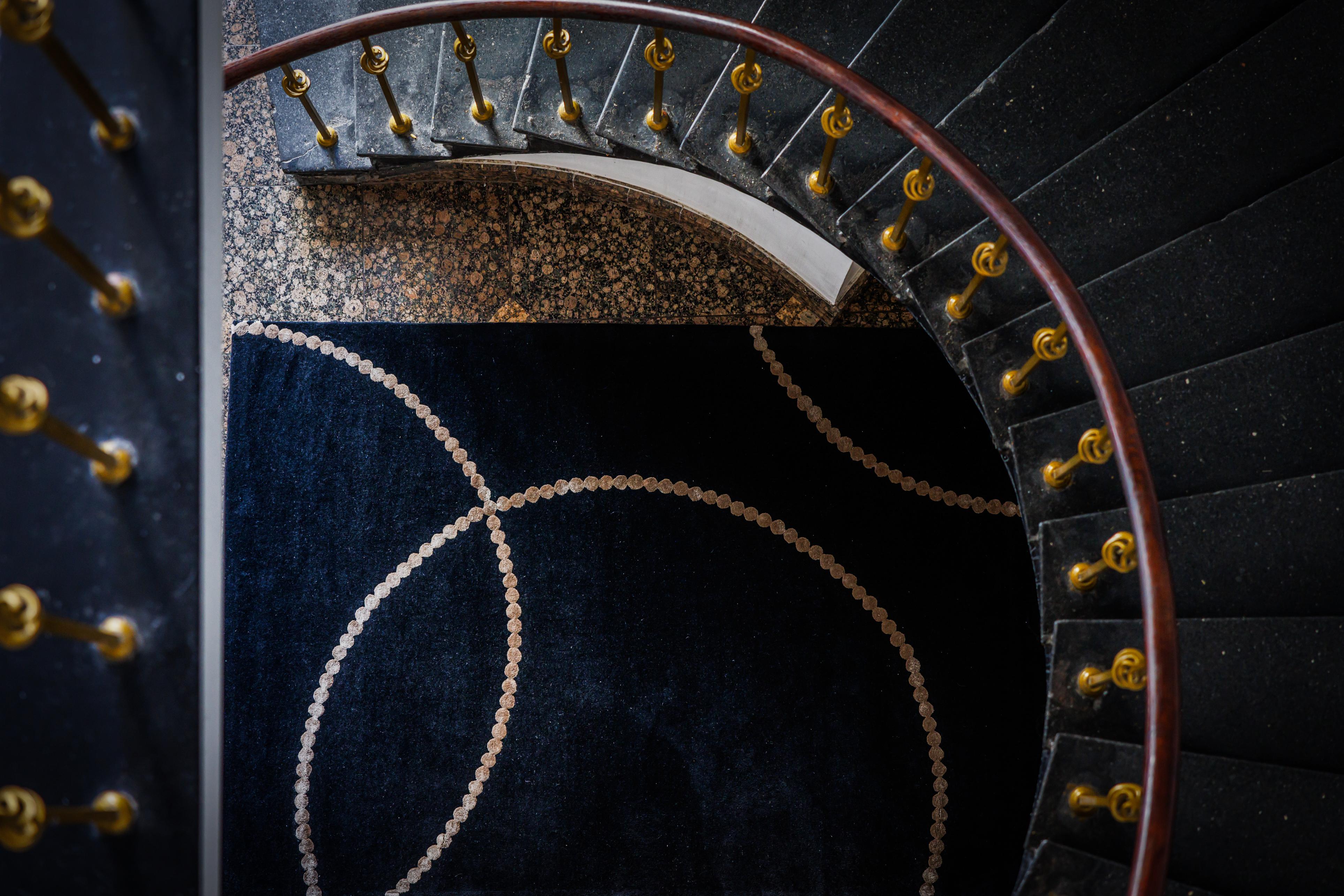 Vloerkleed LUNA zwart met beige patroon