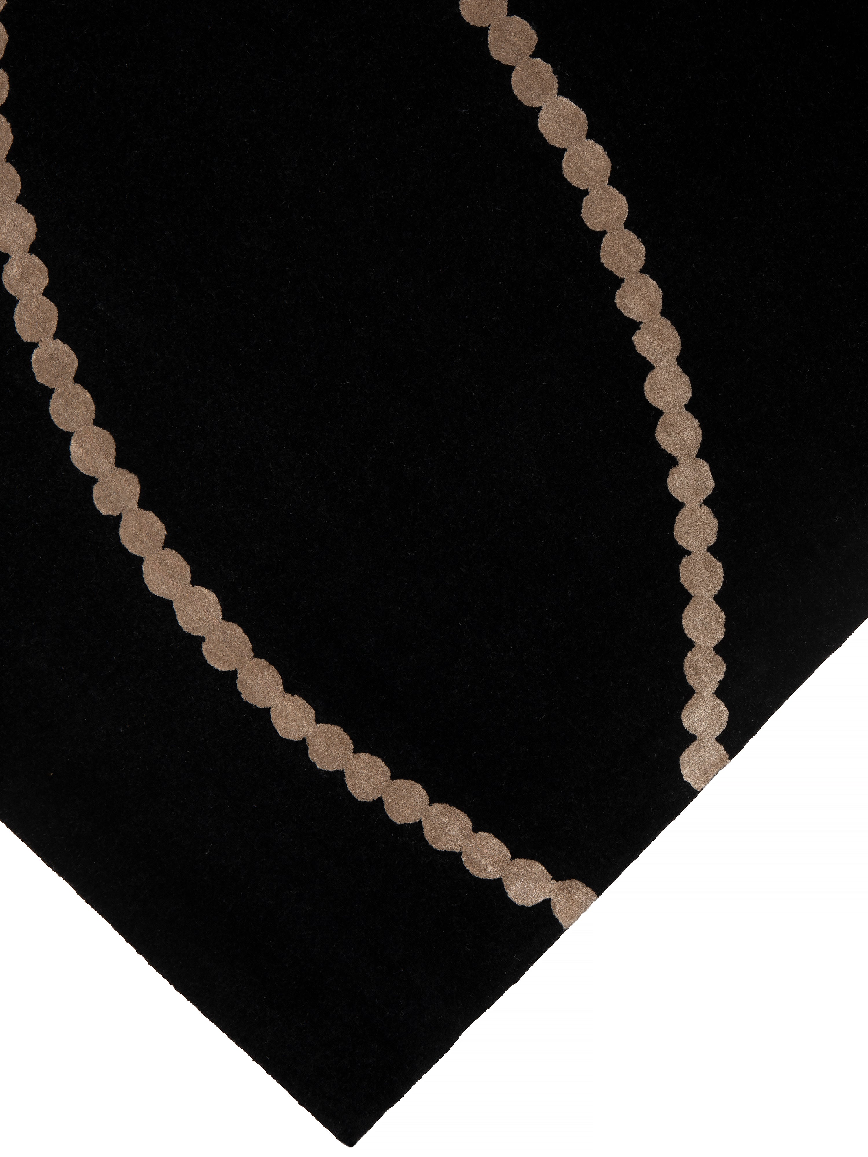 Vloerkleed LUNA zwart met beige patroon