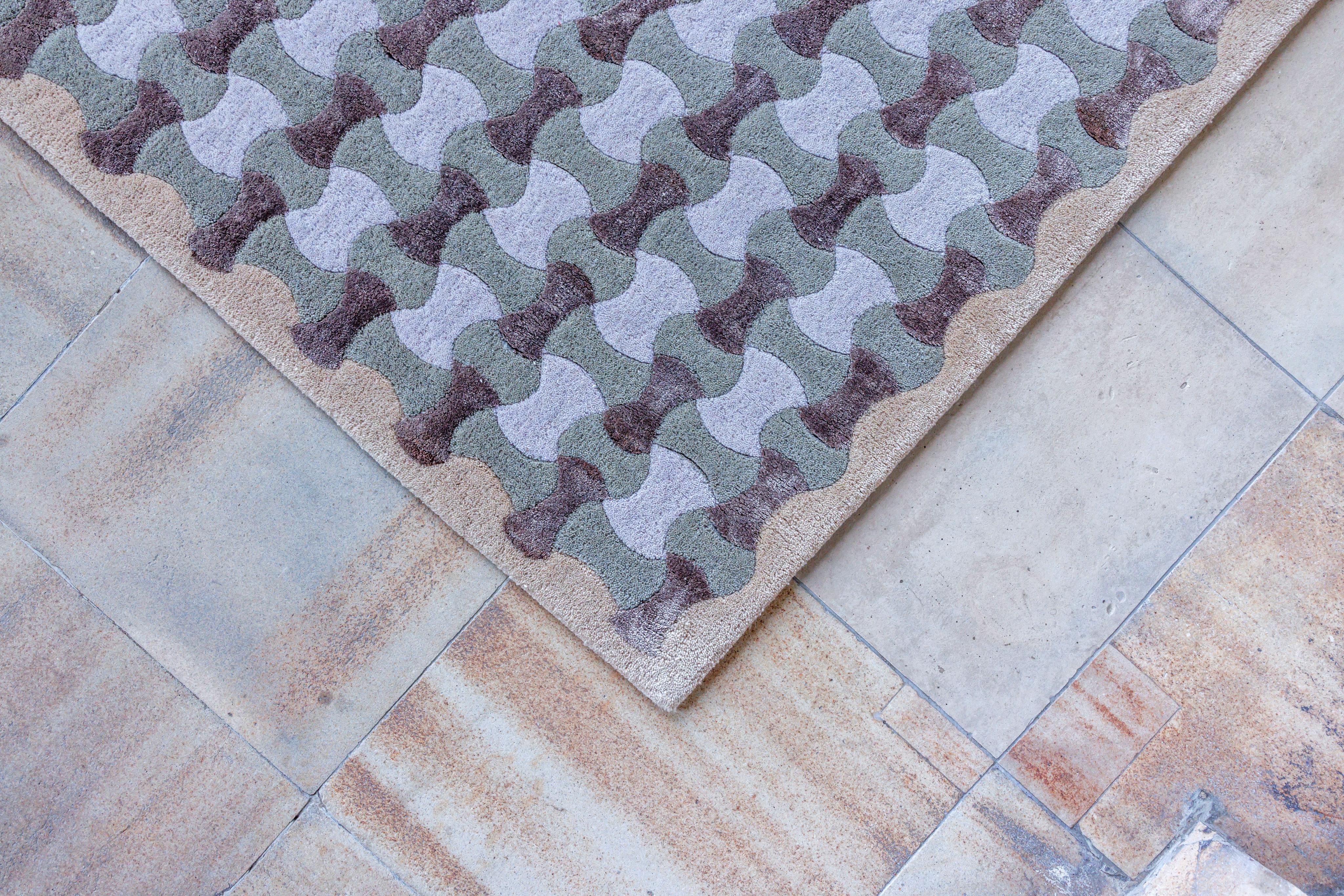 SCALLOP olive rug with gray and beige