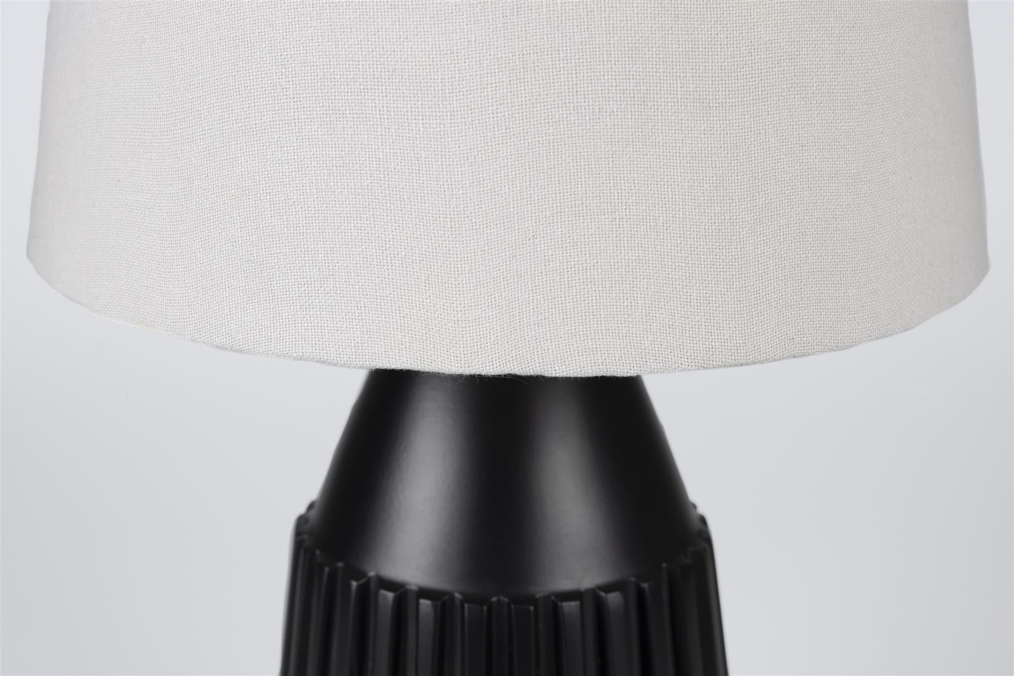 AYSA black table lamp