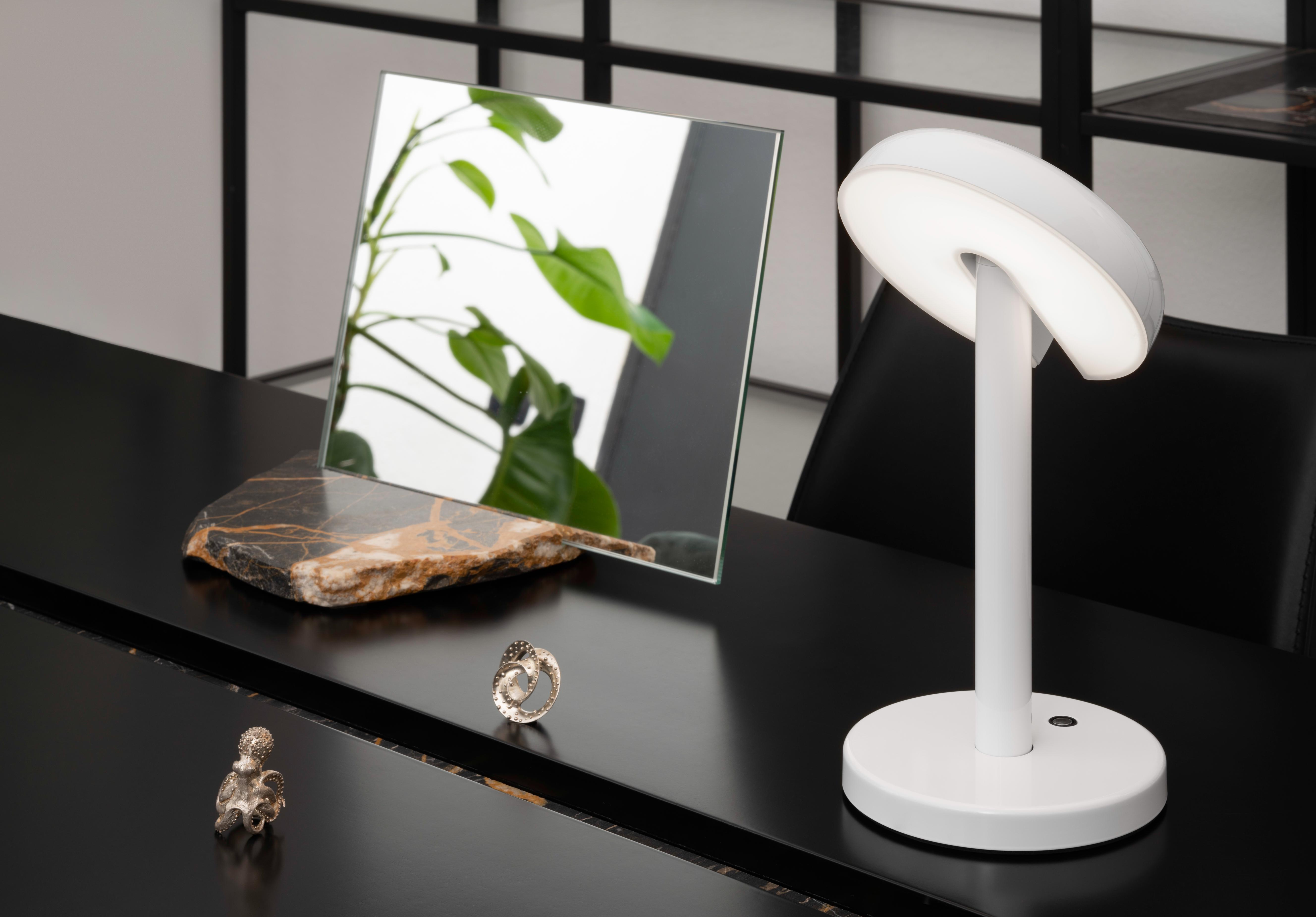 Lampa przenośna CABRIOLETTE połyskujący błękitny