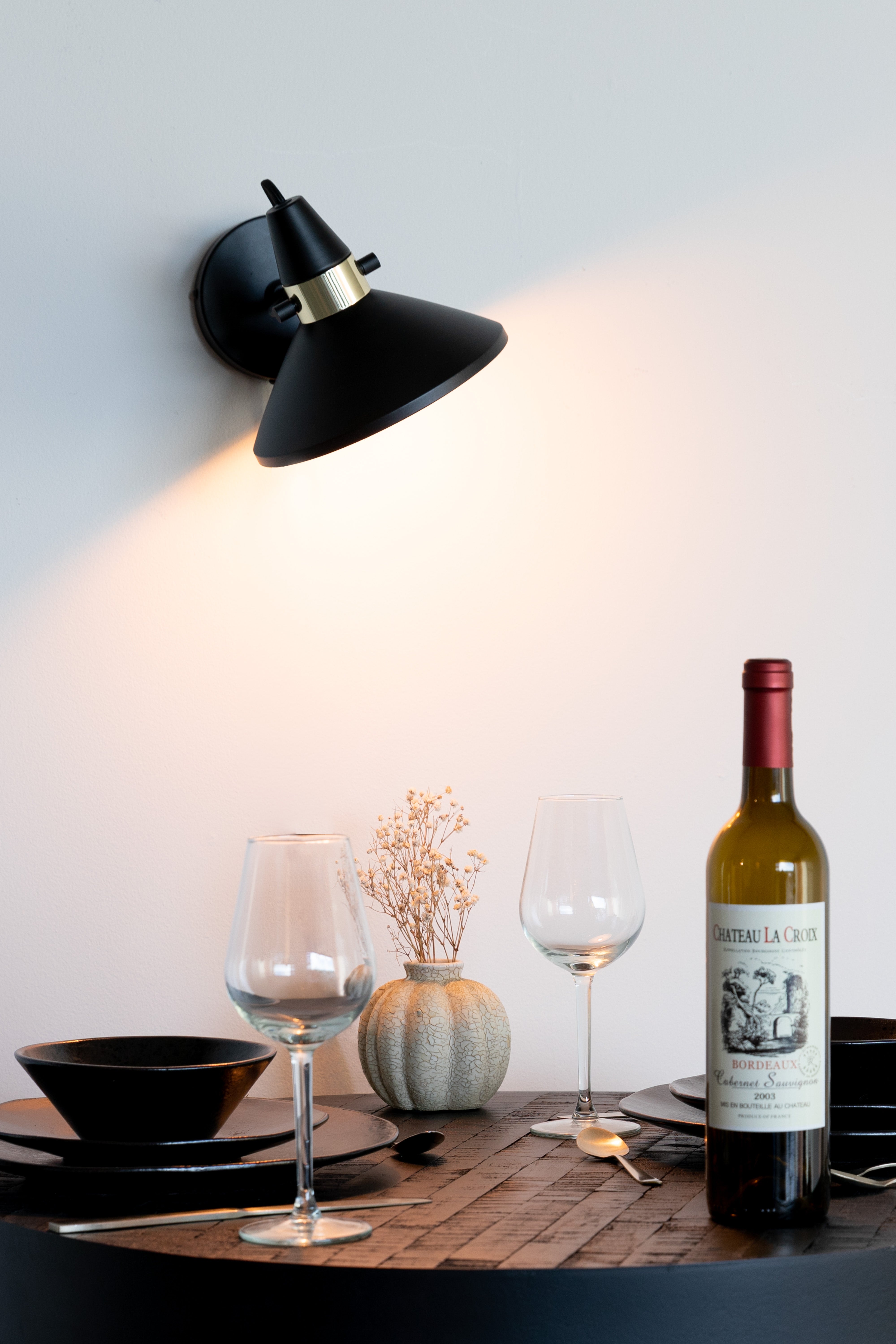 Adjustable wall lamp JONA black