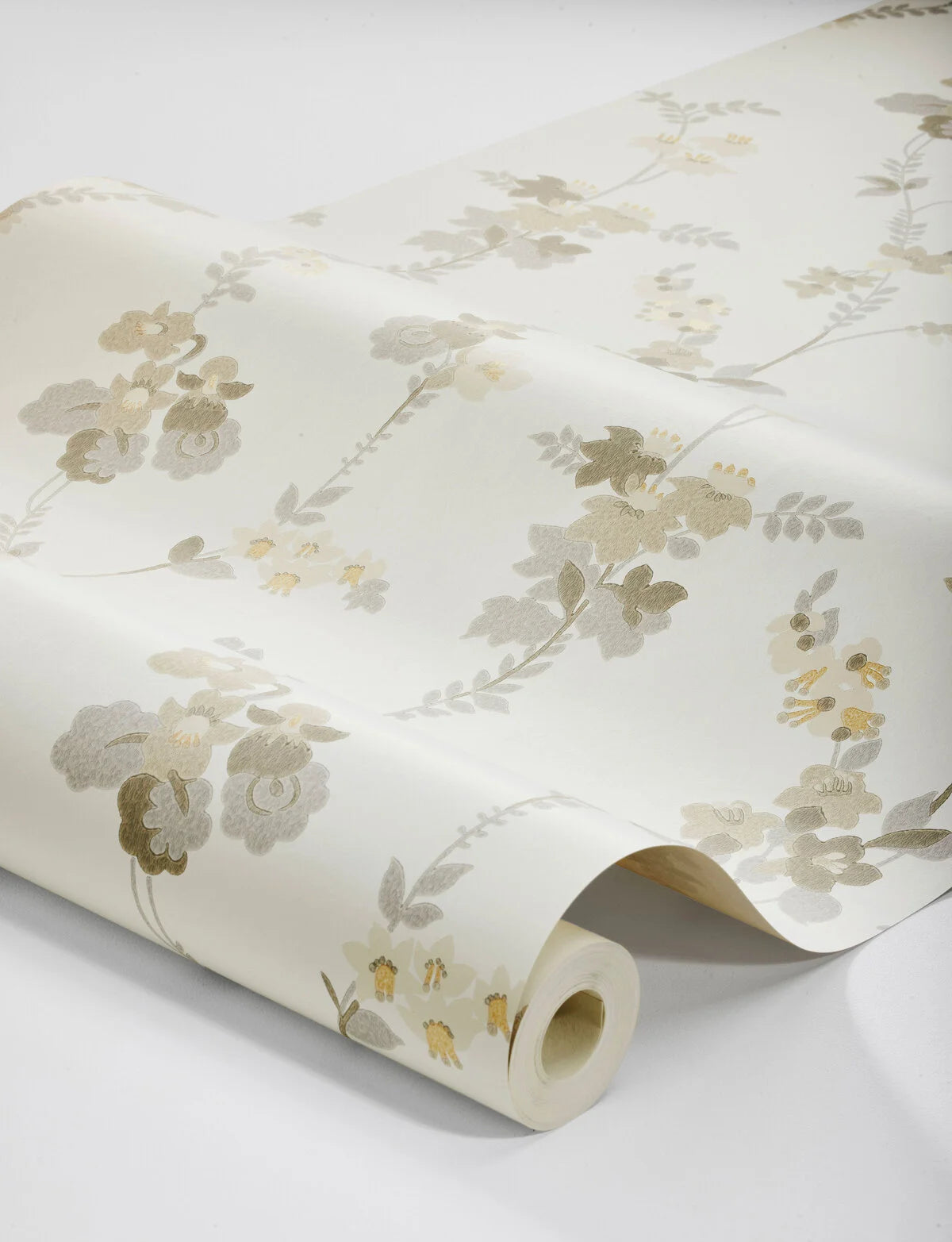 VERA Floral Pattern Wallpaper in White with Brown