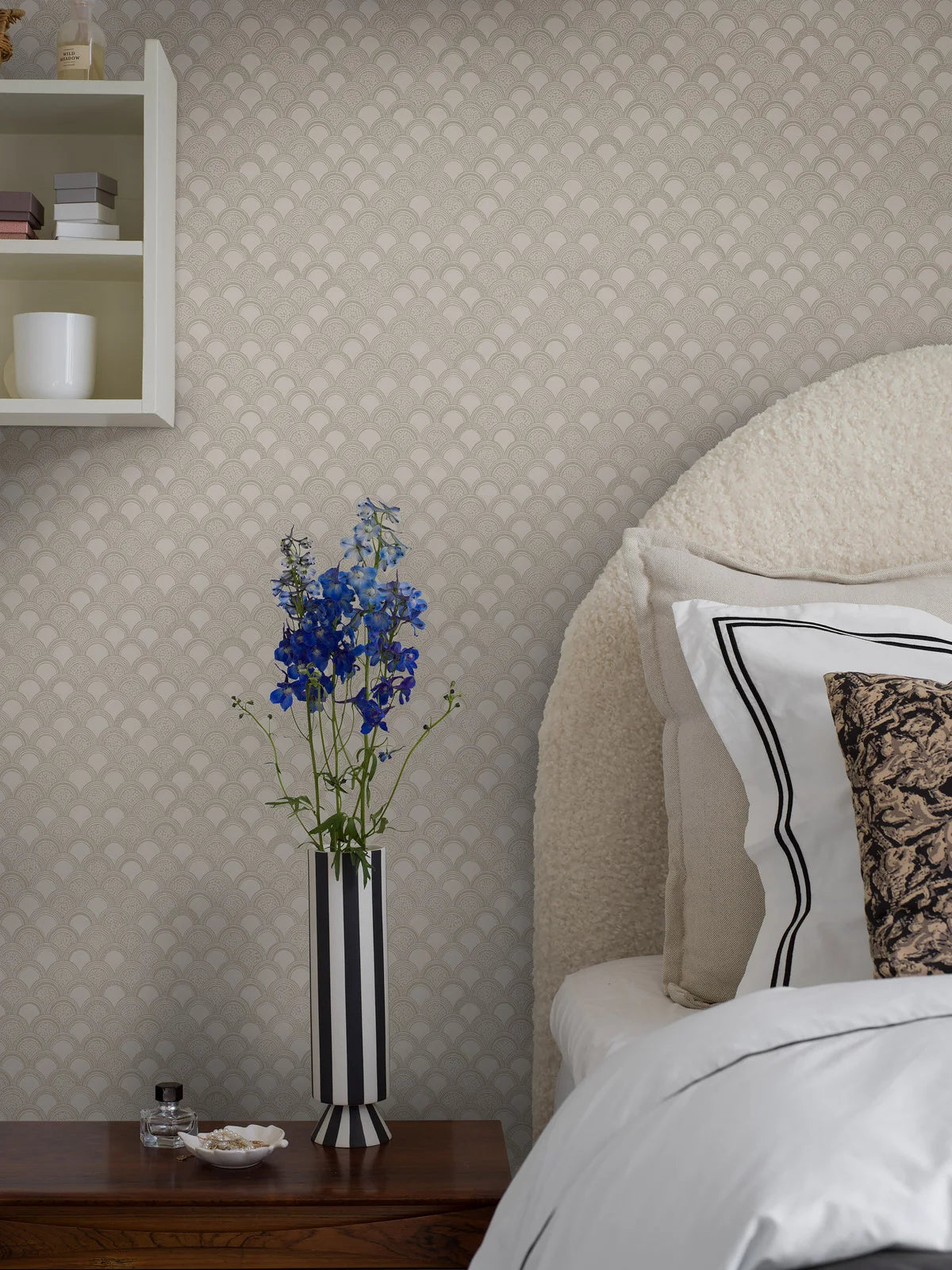 Geometric Arch Pattern Wallpaper BIRGIT Beige
