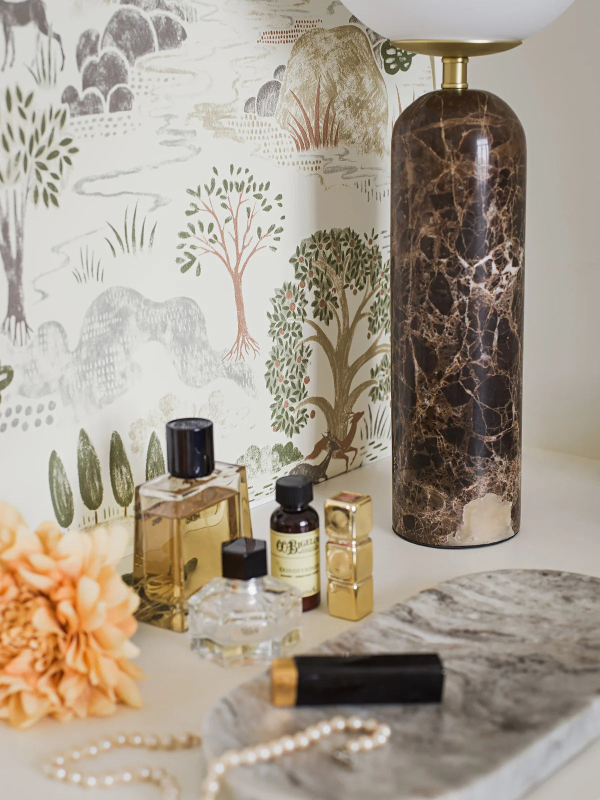 Tapete mit Pflanzenlandschaft DIANA weiß mit grün