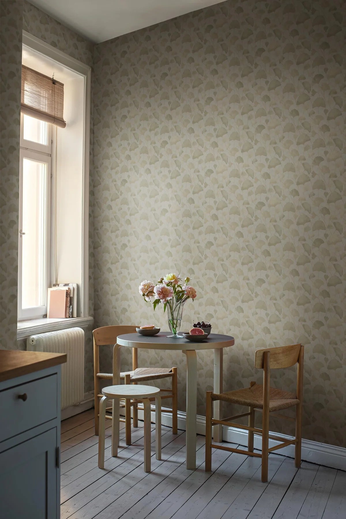 SOPHIA Dark Beige Structural Wallpaper with Plant Motif