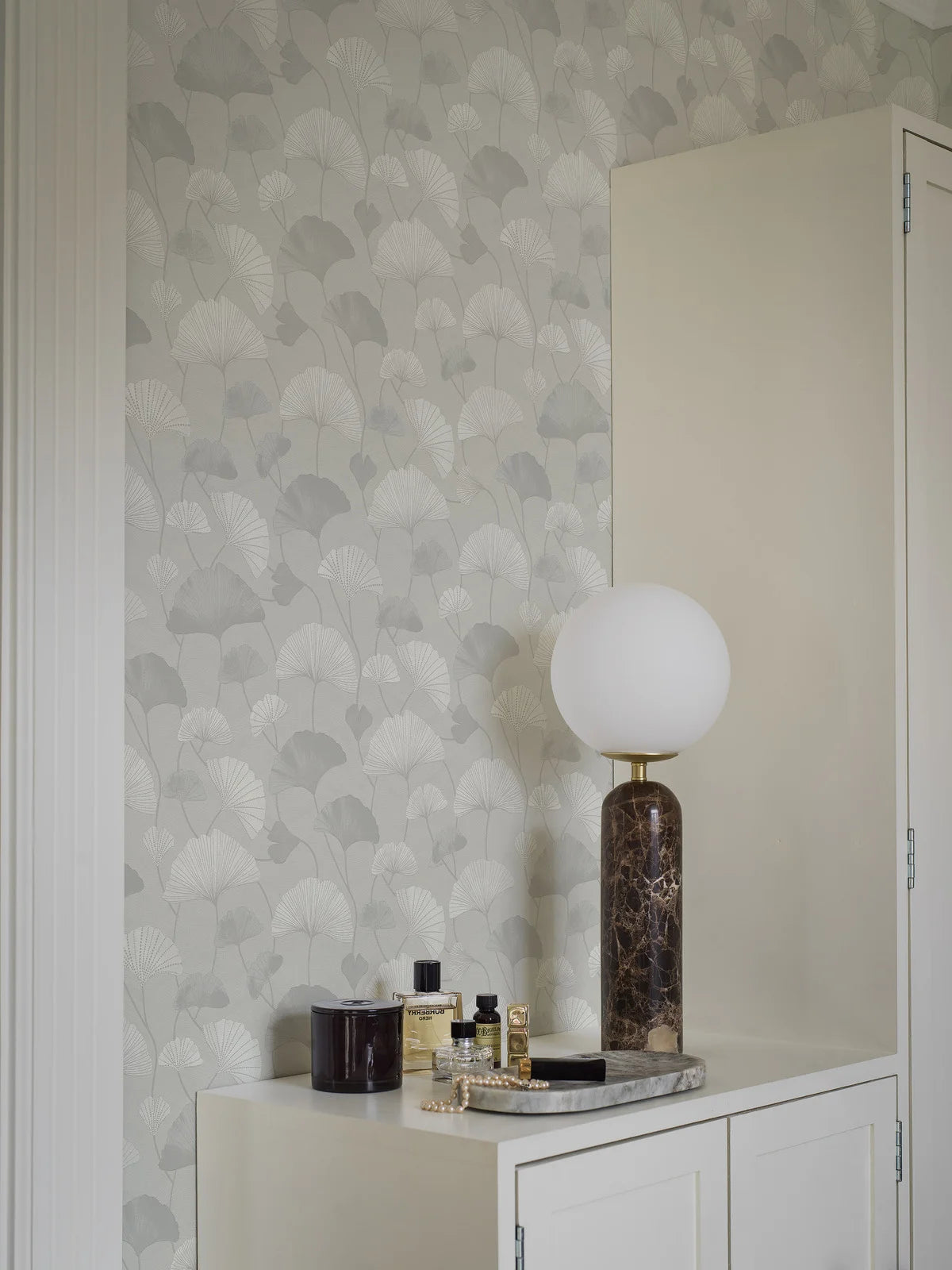 Structural wallpaper with a floral motif SOPHIA gray