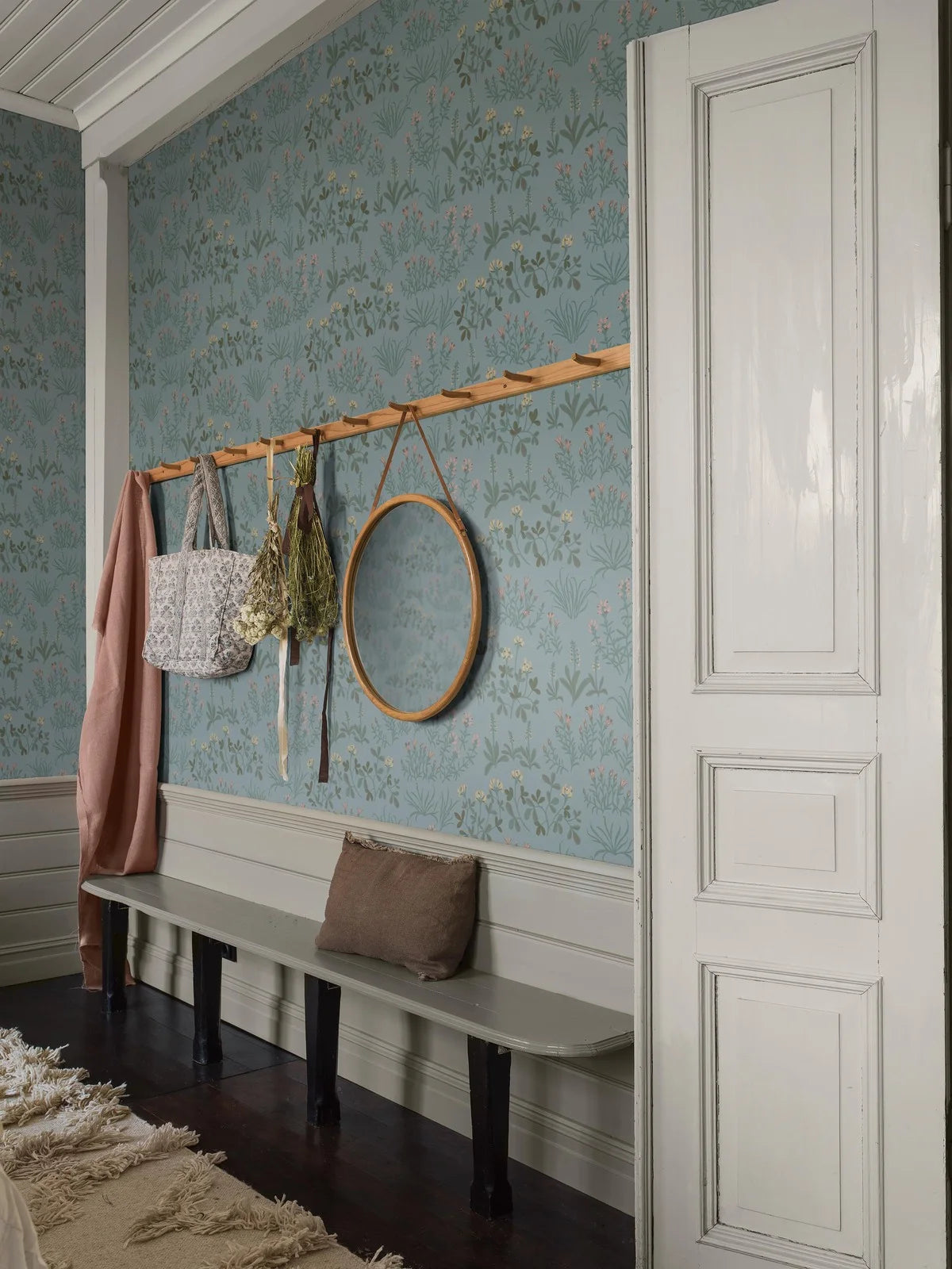 NORAS ANG Floral Pattern Wallpaper in Muted Blue with Yellow