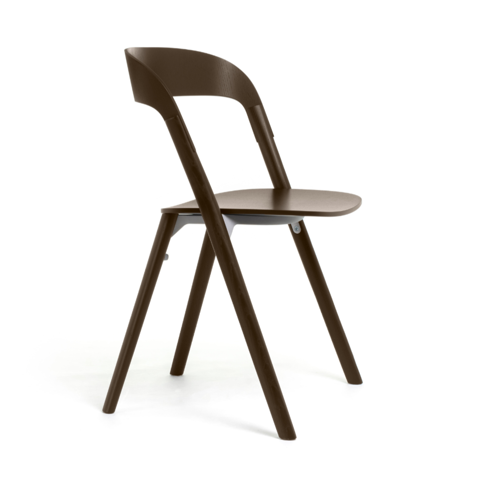 PILA chair in brown ash wood