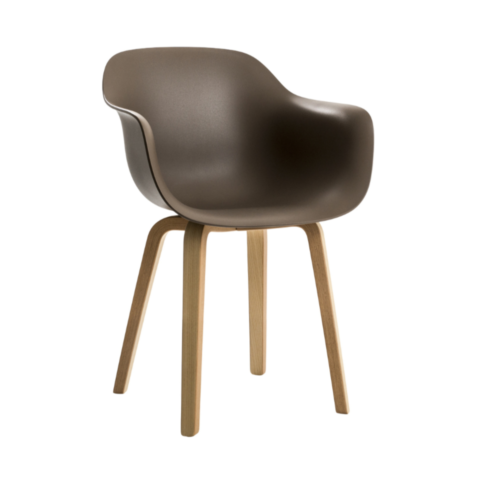 SUBSTANCE armchair in brown with an ash base