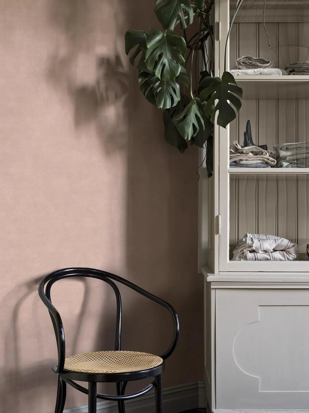 Behang dat canvas imiteert SHADES - RHODONITE lichtroze