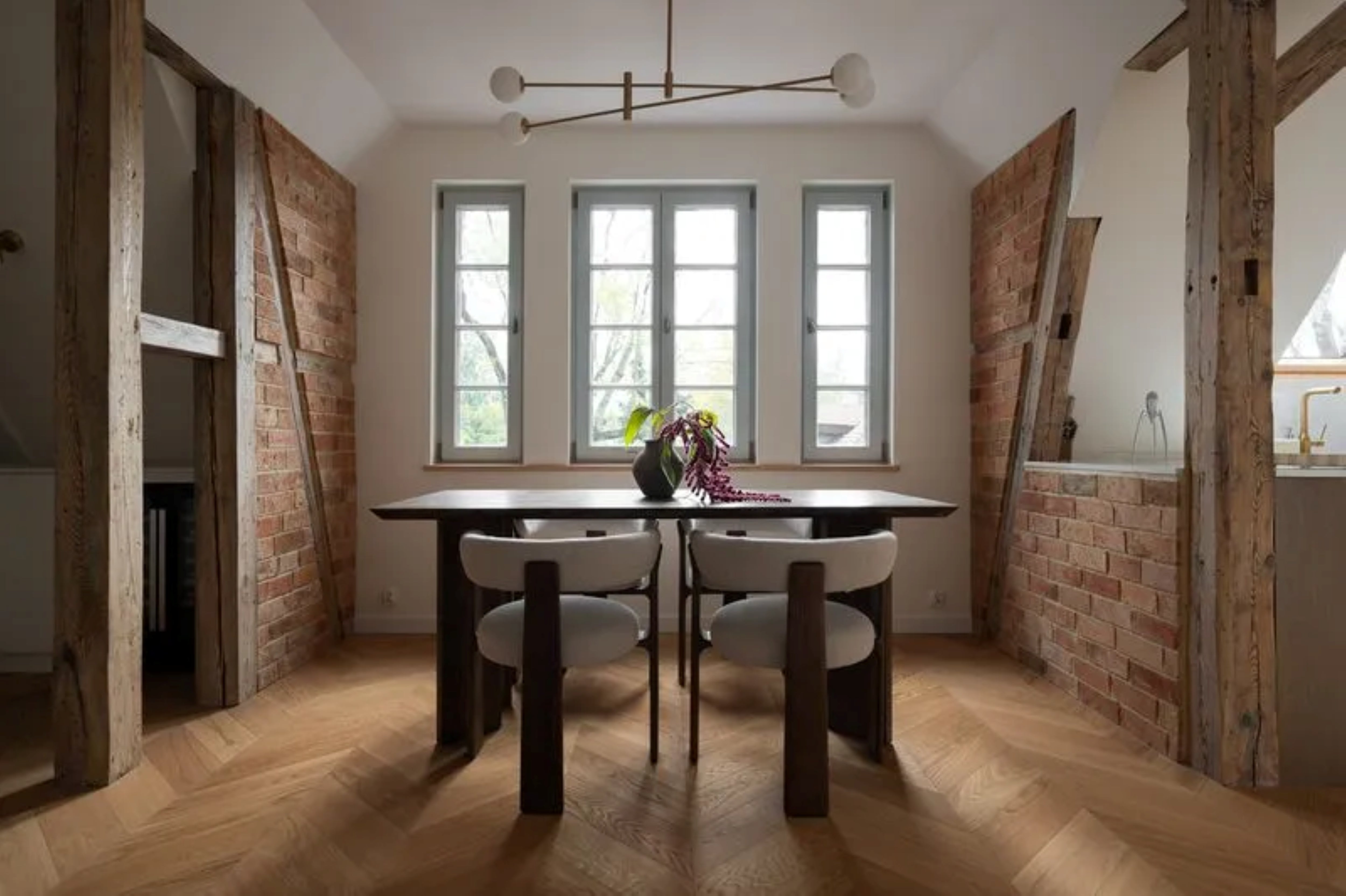 Eettafel KALA eikenhout