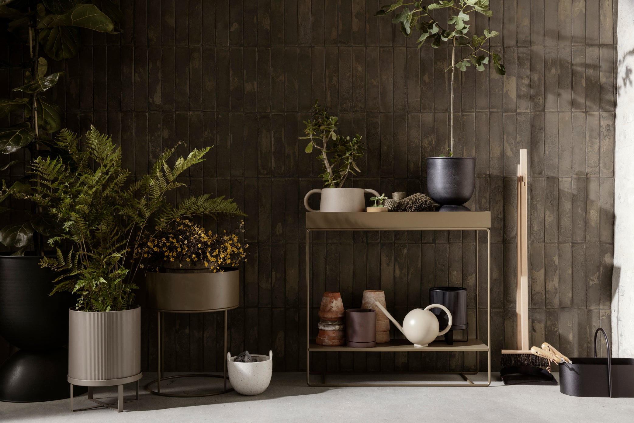 Ronde plantenbak PLANT BOX zwart