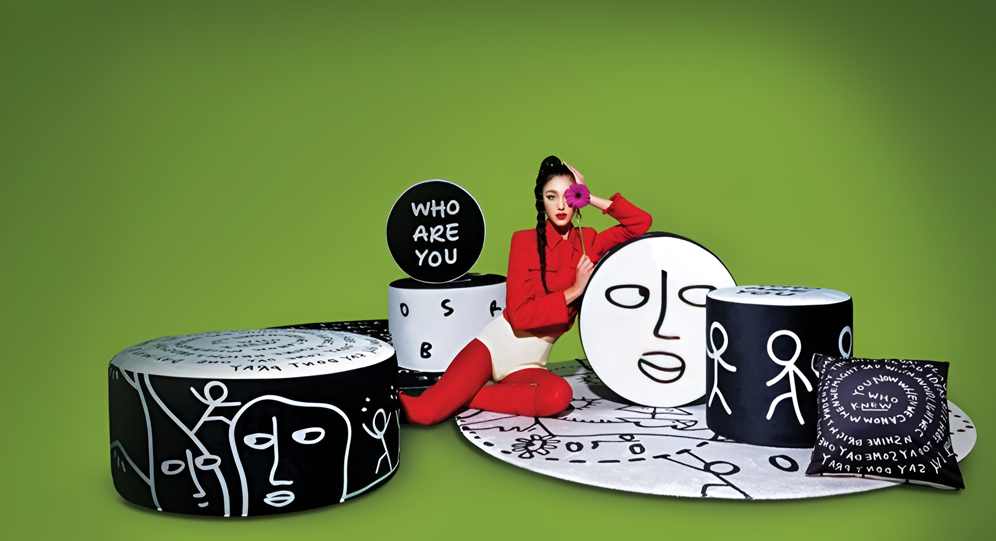 Round rug SILENT MOON white