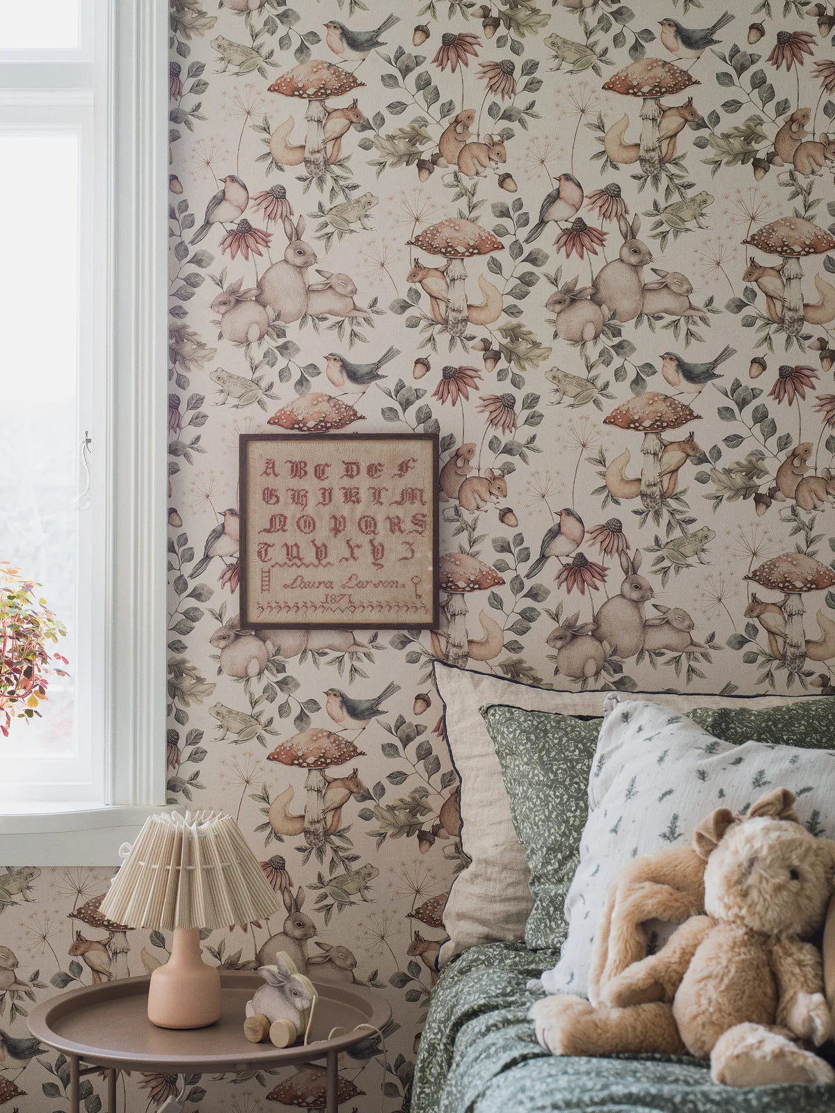 MINOU Beige Animal-Themed Children's Wallpaper