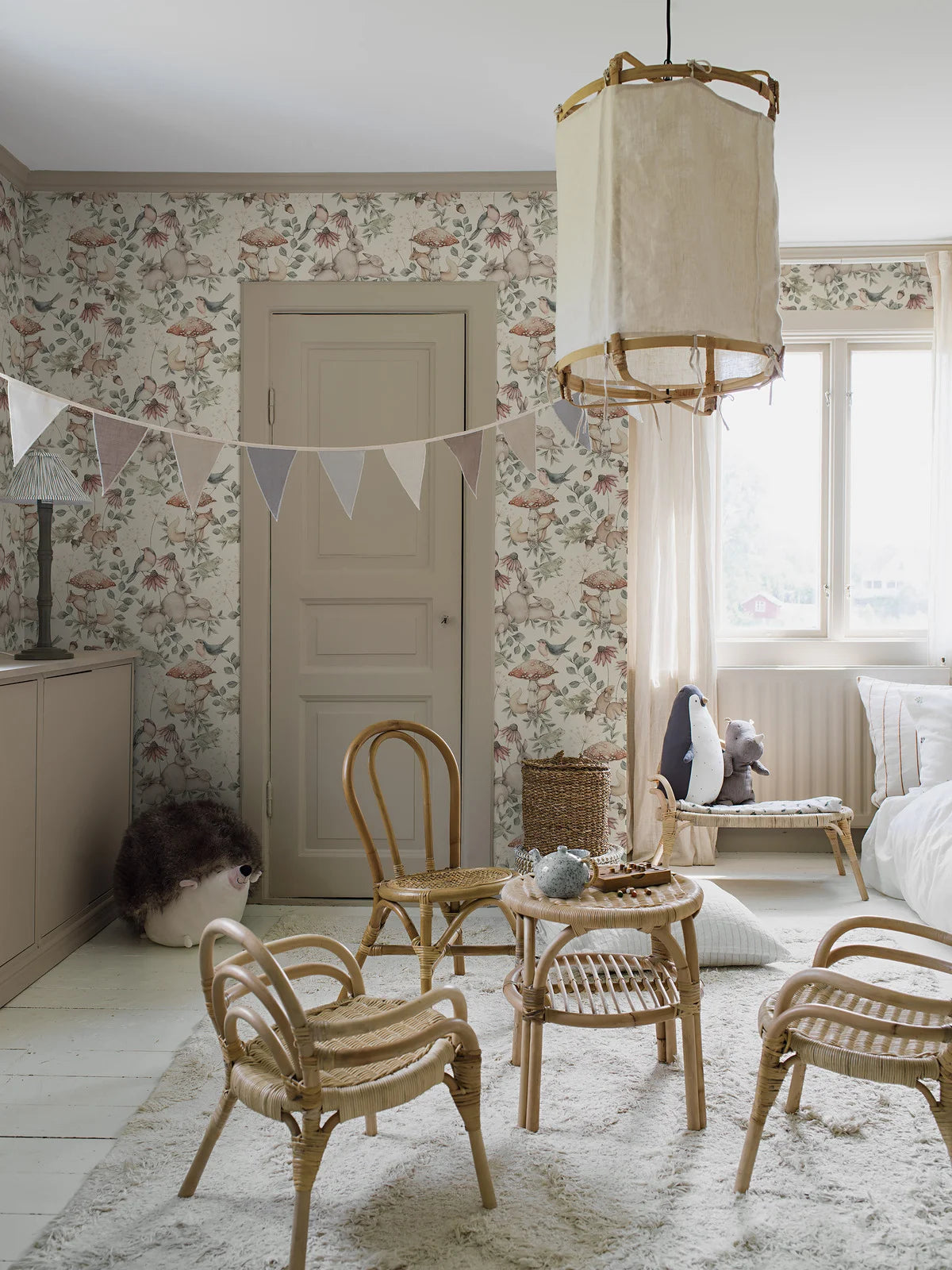 MINOU Beige Animal-Themed Children's Wallpaper