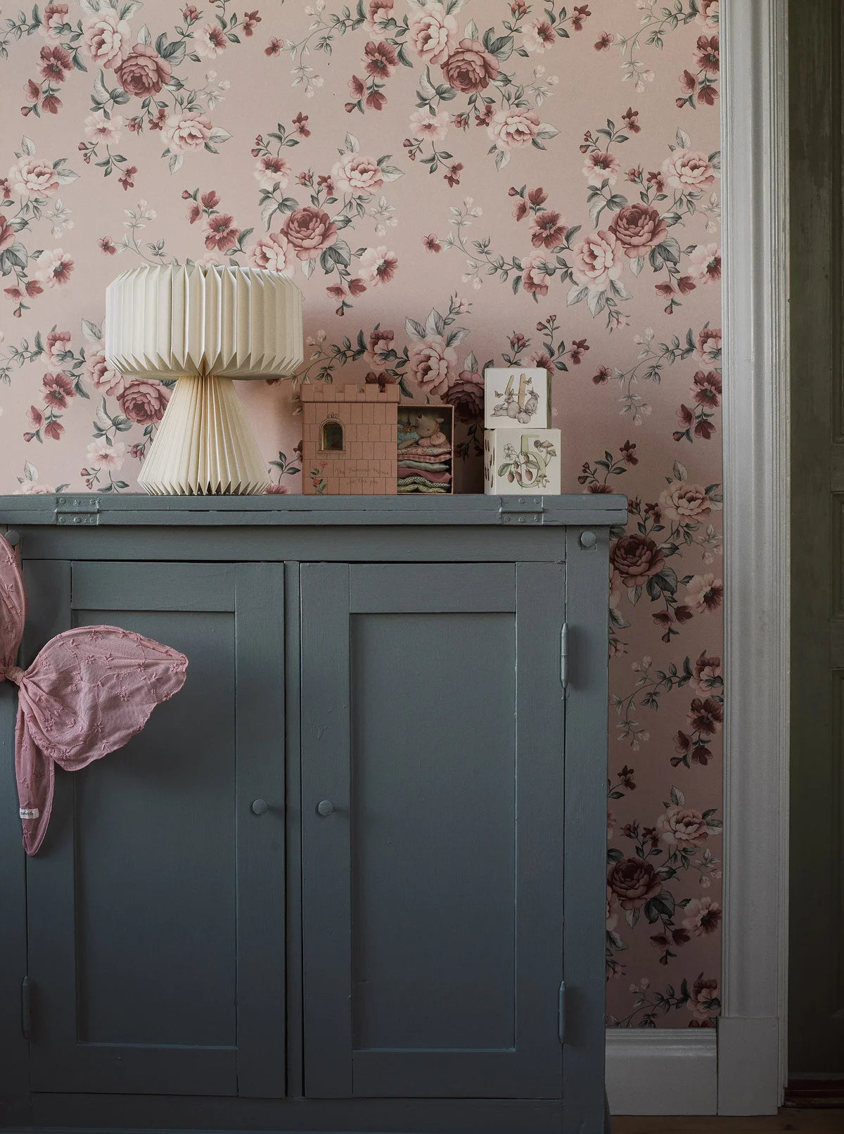 Tapete mit floralem Motiv Blumen NOMI rosa