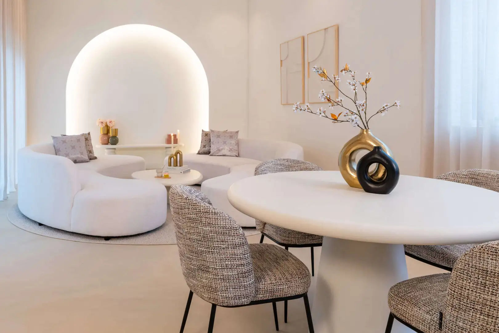 BLOOMSTONE white round table