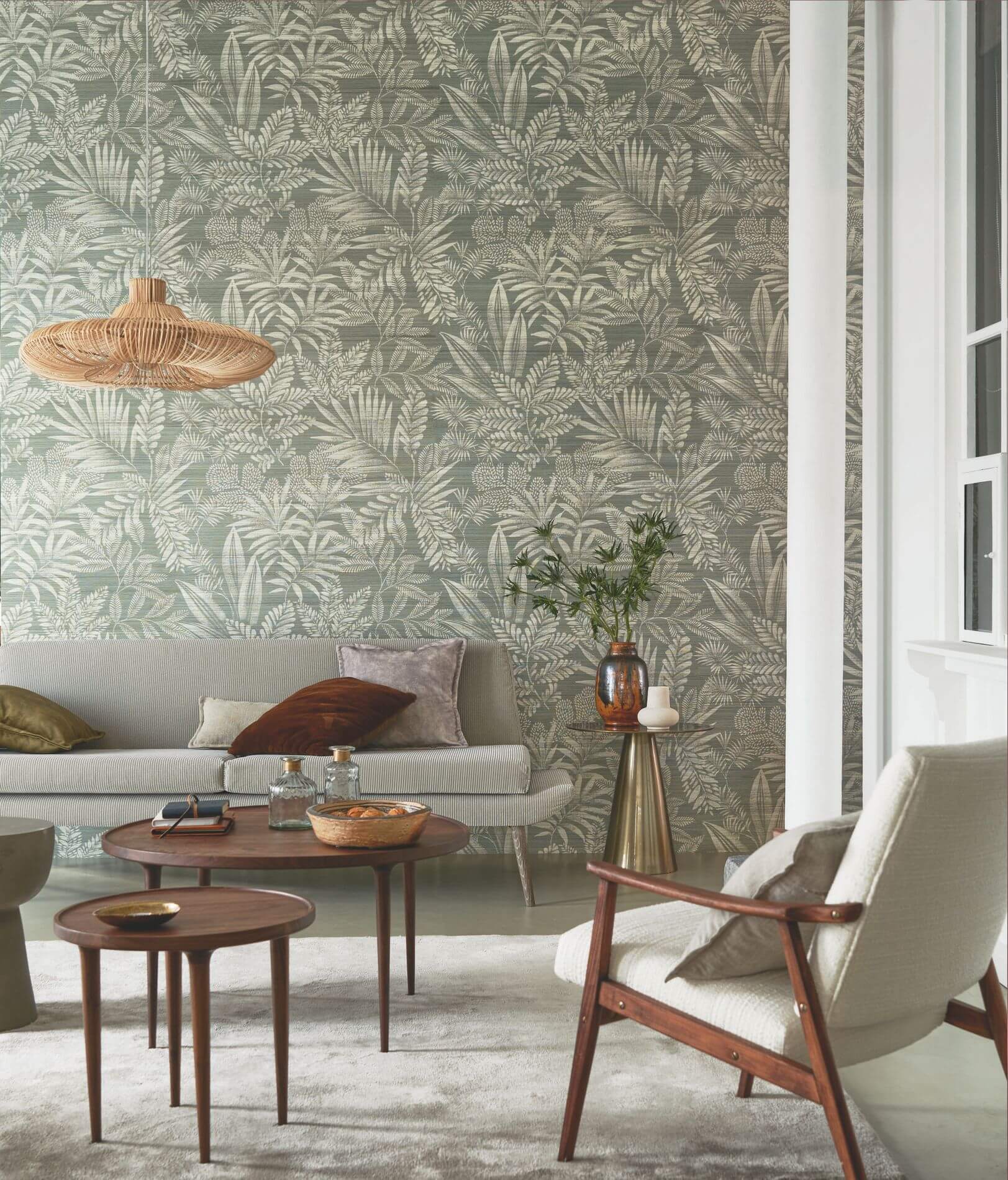 Structuurtapijt van sisal met een plantmotief van bladeren MANDRARE - OCRE oranje met wit