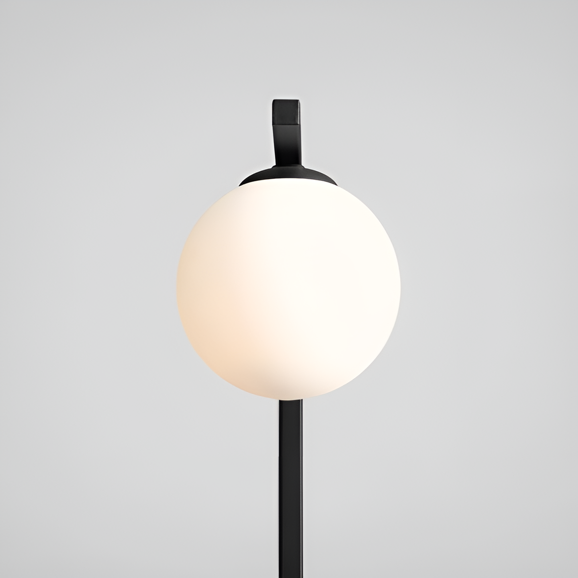 Zac black table lamp