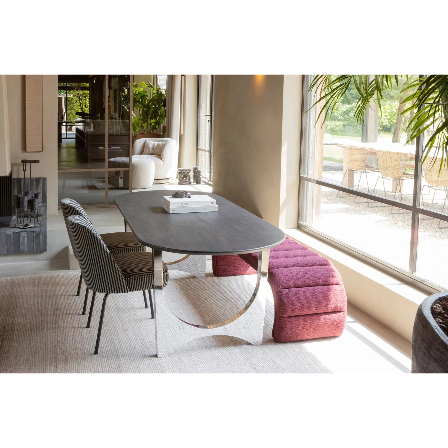 VOGUE stoel zwart-wit gestreept