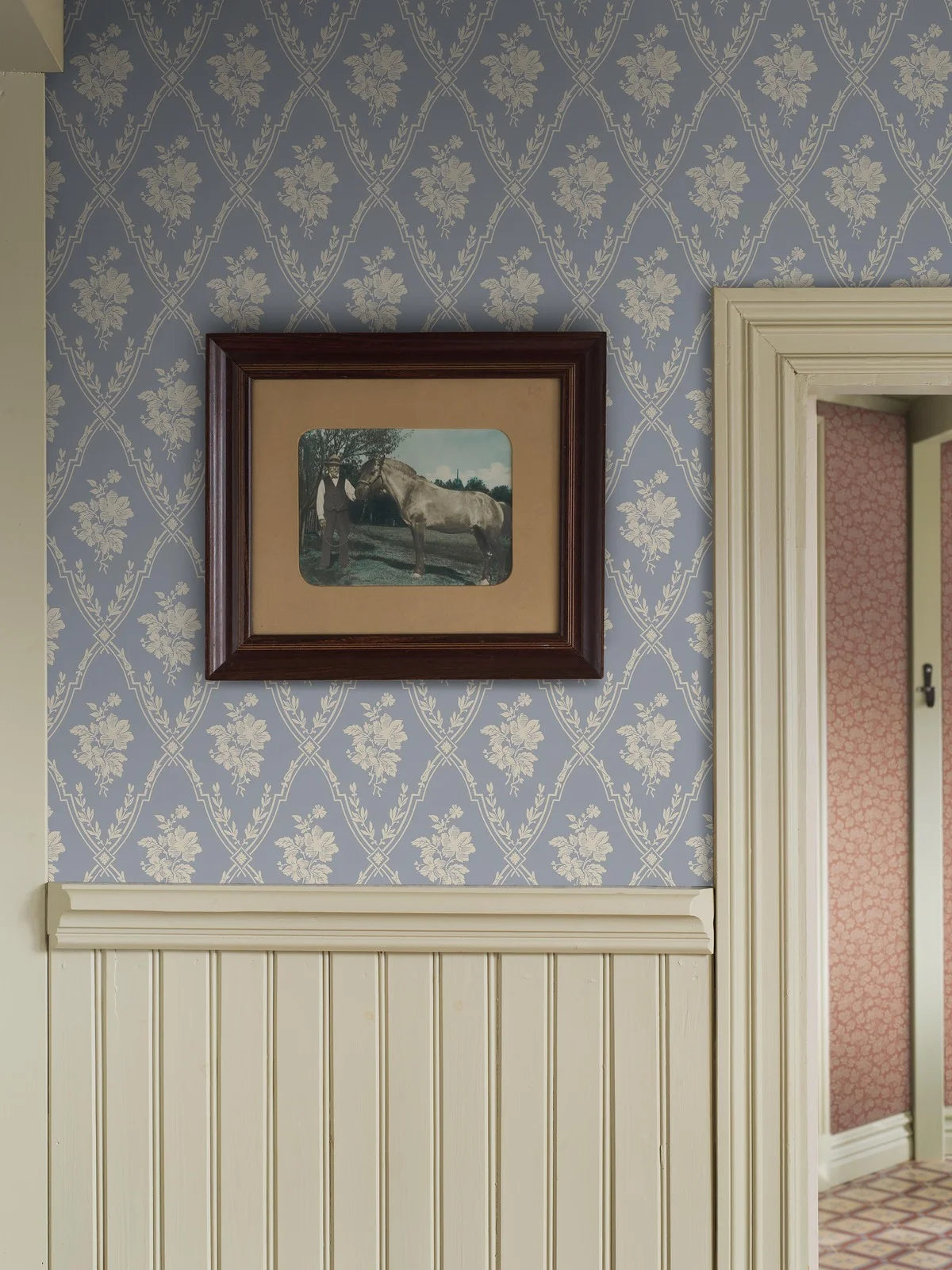 Vliesbehang met plantaal patroon VÄSTIGÅRN blauw