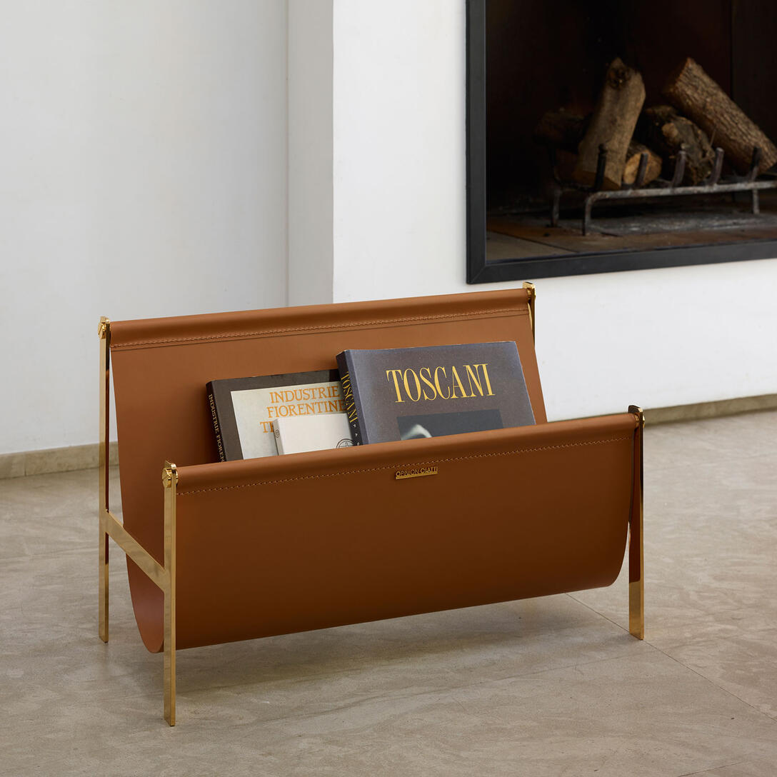 Krantenstandaard PORTARIVISTE zwarte leer