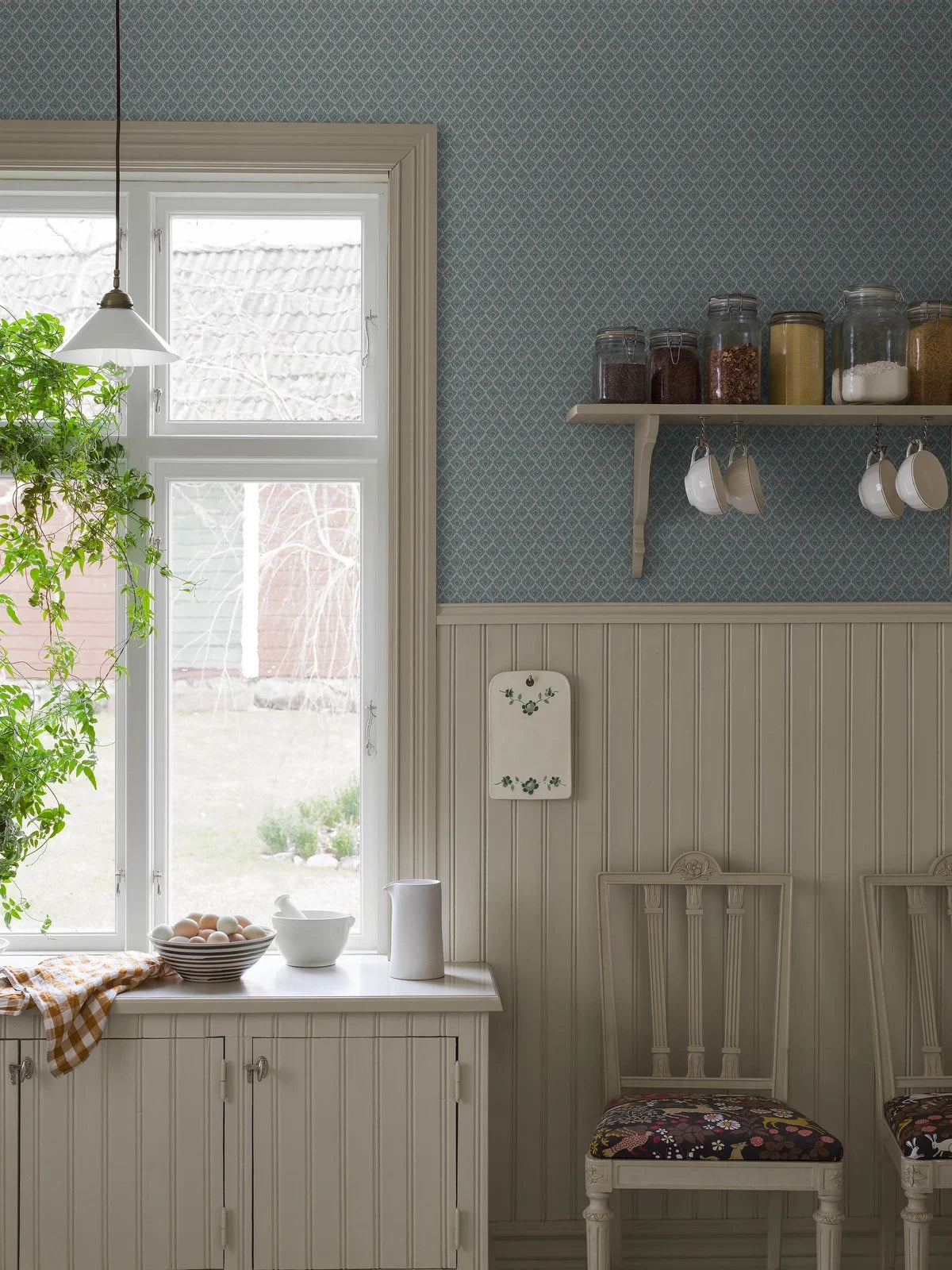 Non-woven paper wallpaper with geometric pattern SVEA blue