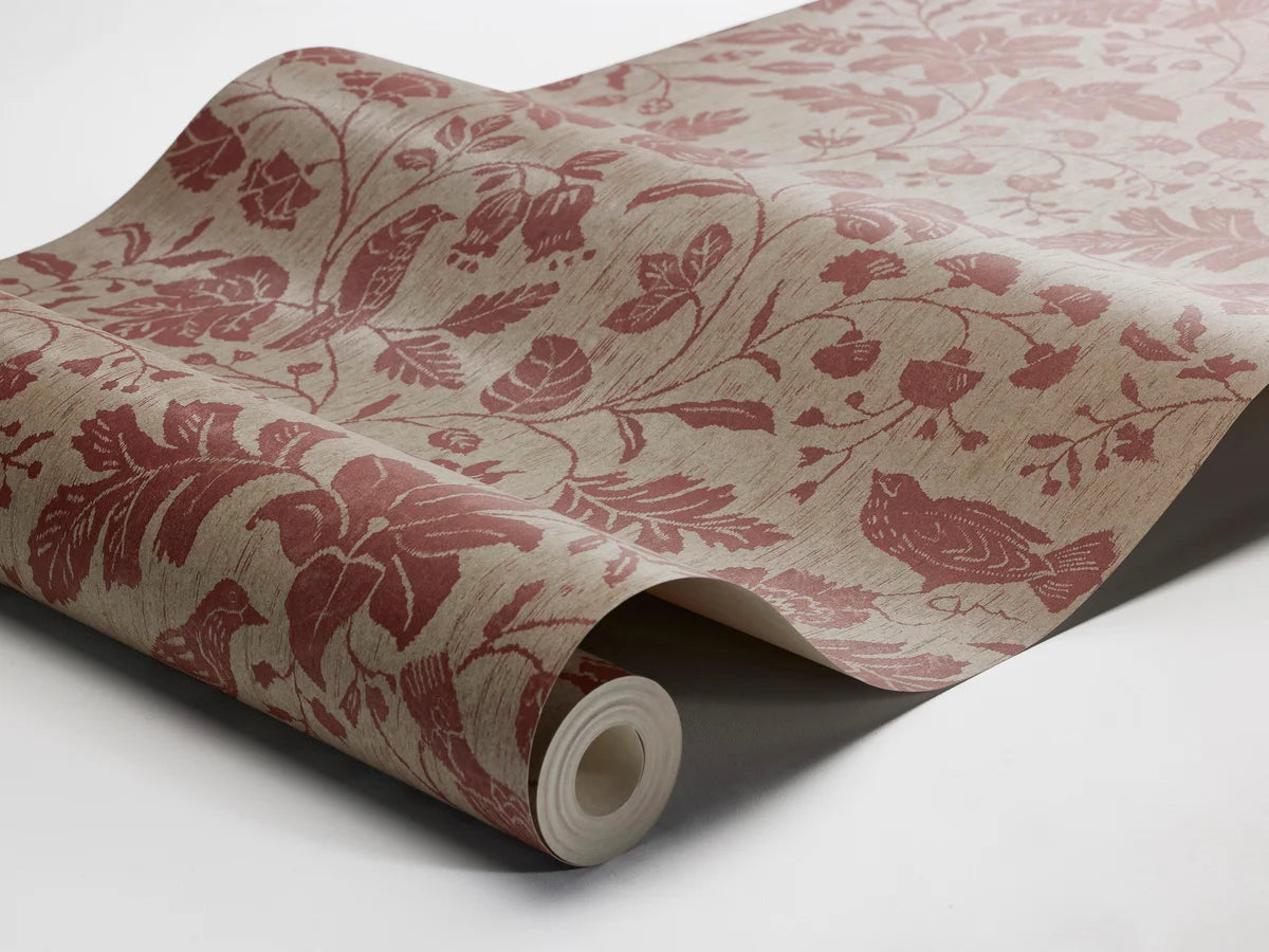 Behang met plantaal en dierlijk motief ISIDOR bruin met rood