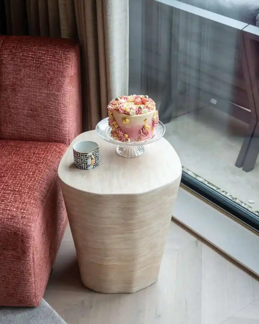 Beige FICTUS bijzettafel