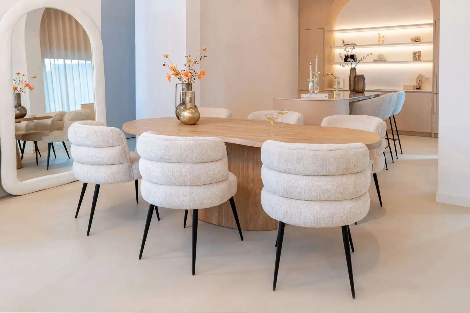 Ovale tafel FICTUS beige