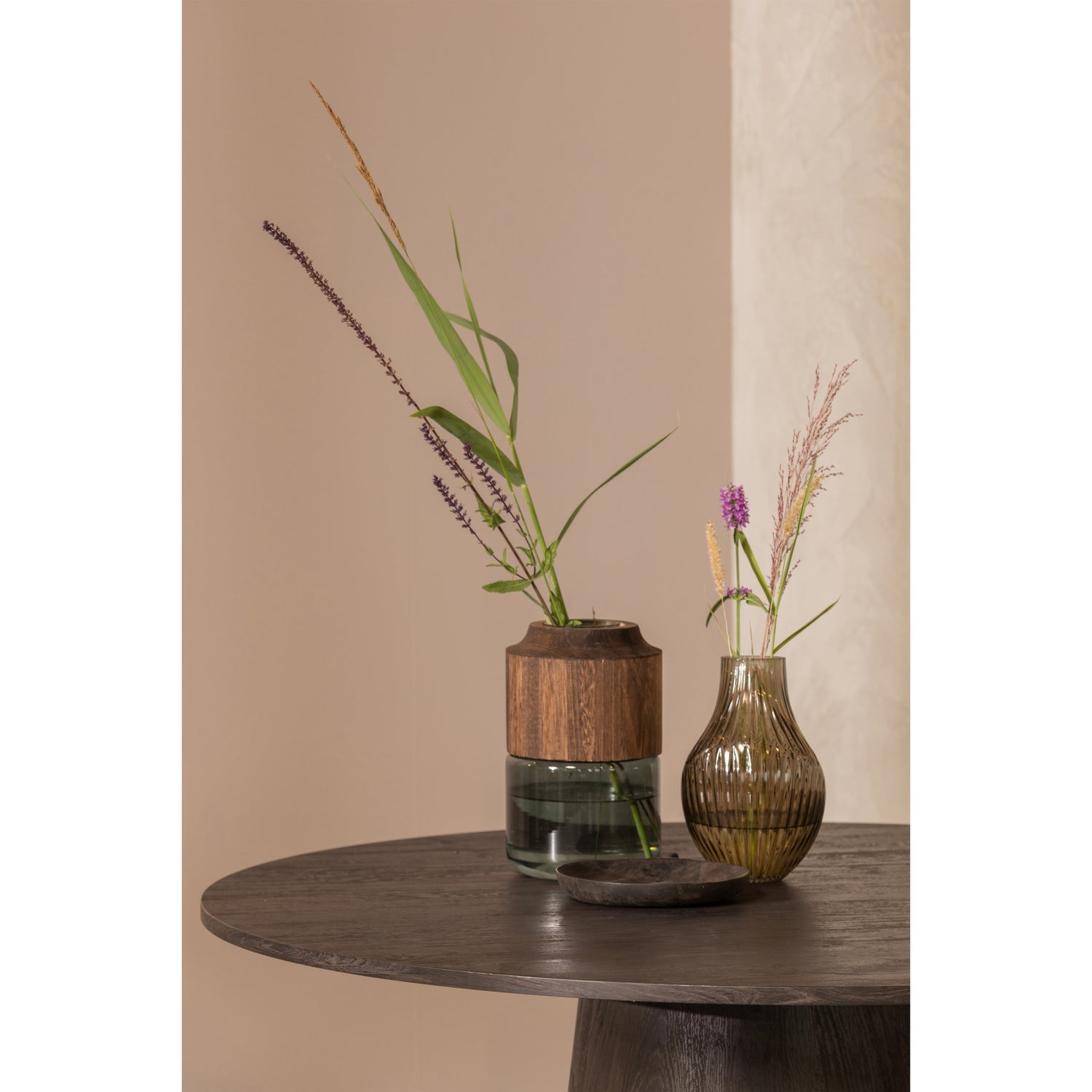 Ronde tafel MAAN bruin