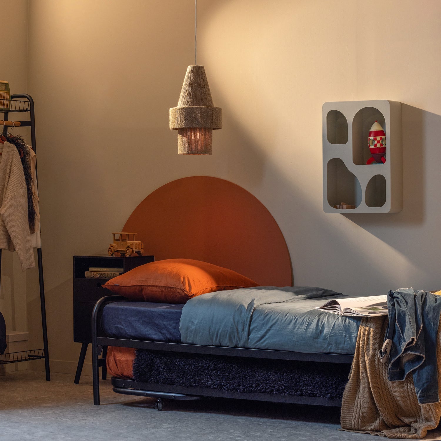 Opklapbed LUCY zwart