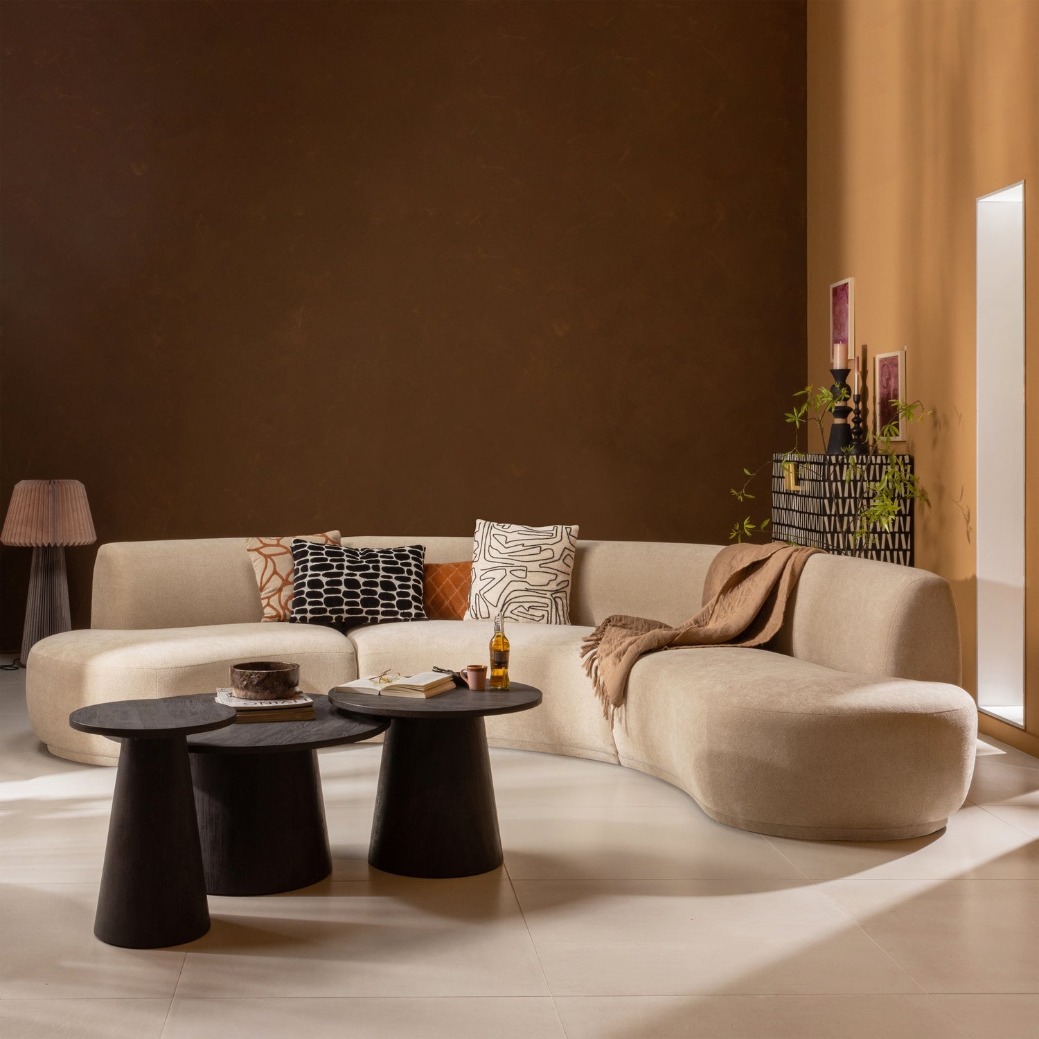 Maan Brown Seitentisch