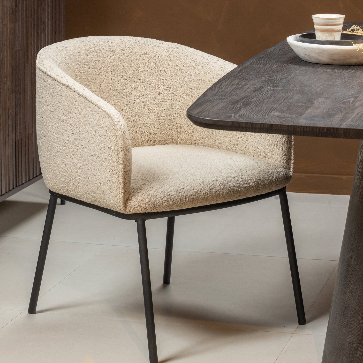 Leon beige chair